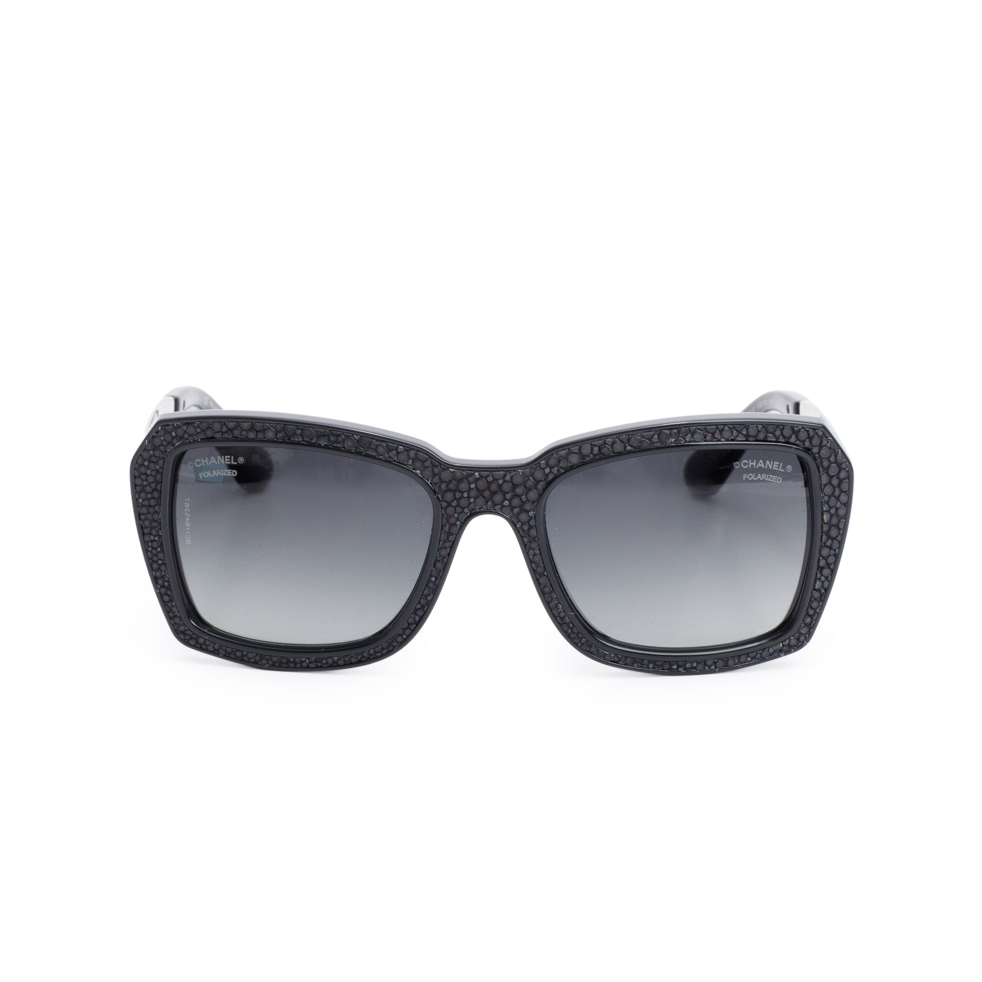 Chanel 6047-Q Black Acetate Stingray Leather CC Logo Polarized Sunglasses w/ Case