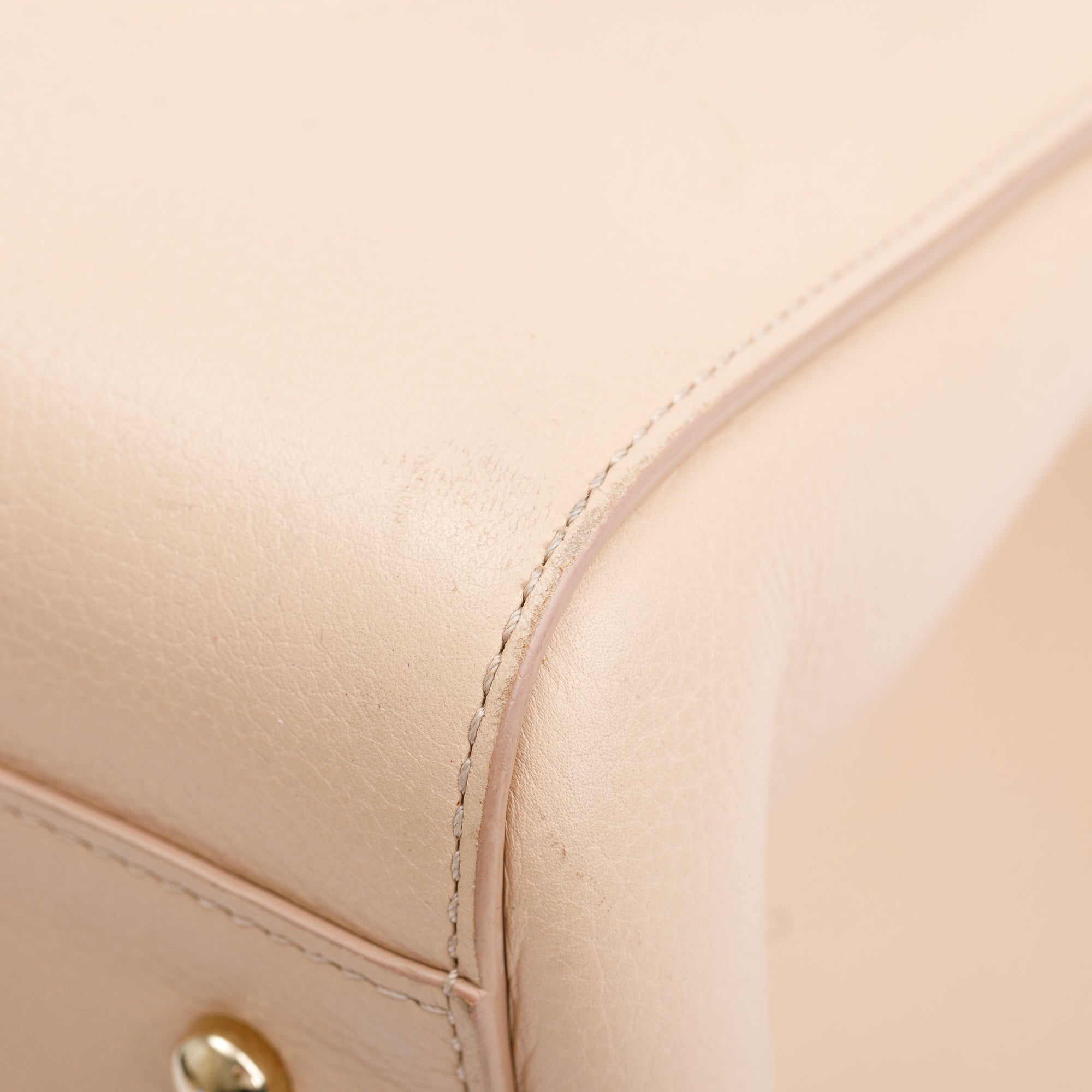 Chanel Beige Caviar Leather Medium Neo Excecutive Tote w/ Strap & Authenticity Card