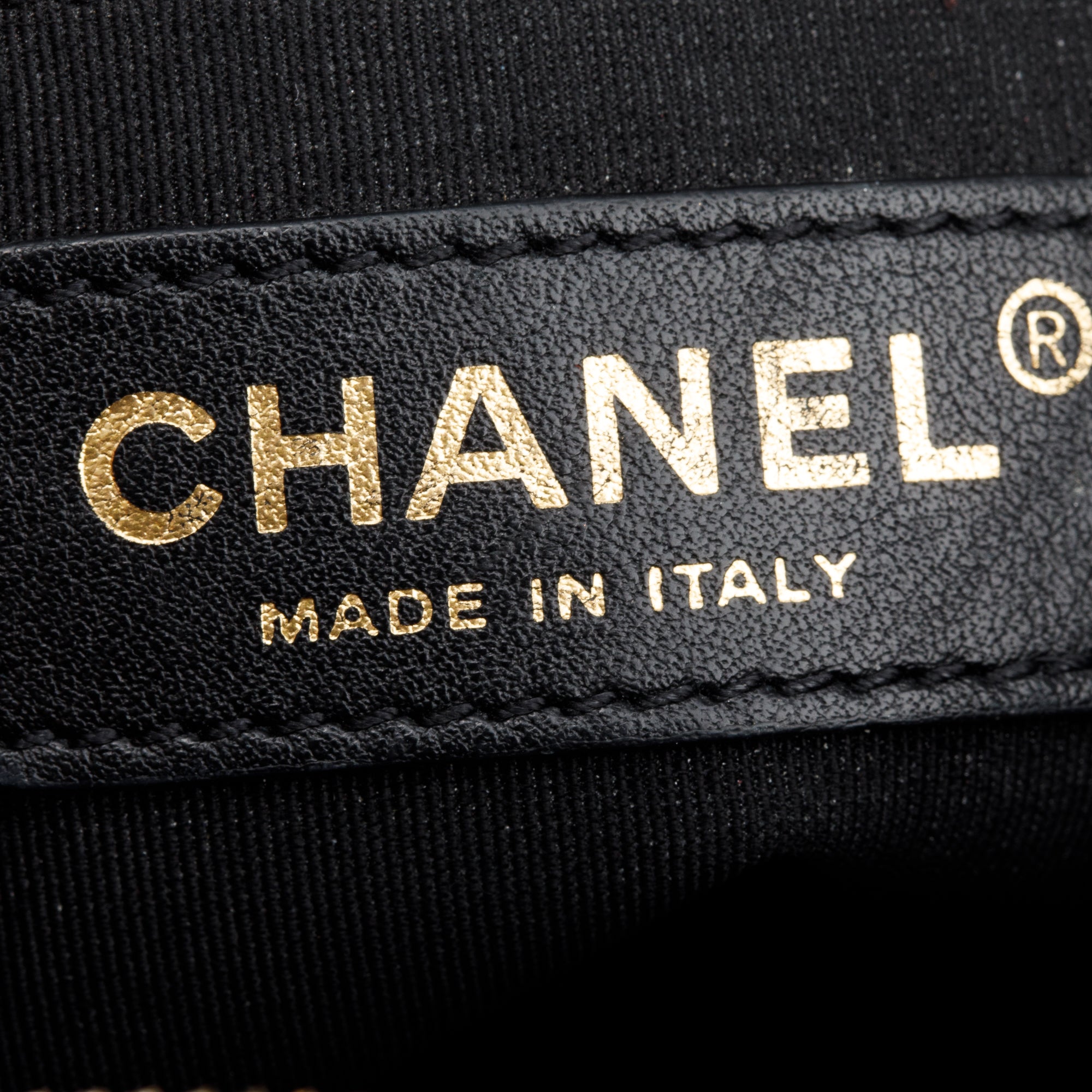 Chanel Black Chevron Leather Round as Earth Crossbody Bag