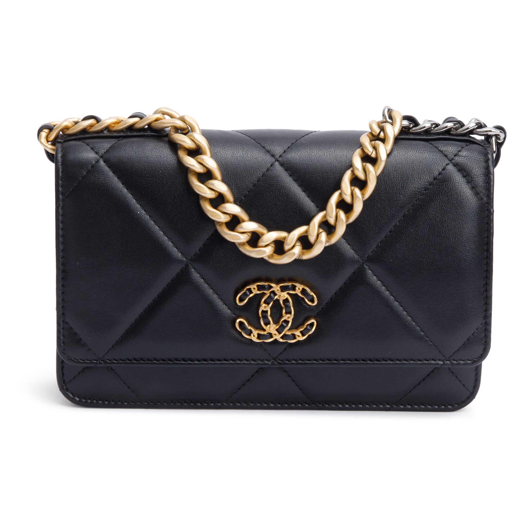 Chanel Black Lambskin Leather 19 Wallet On Chain w/ Box