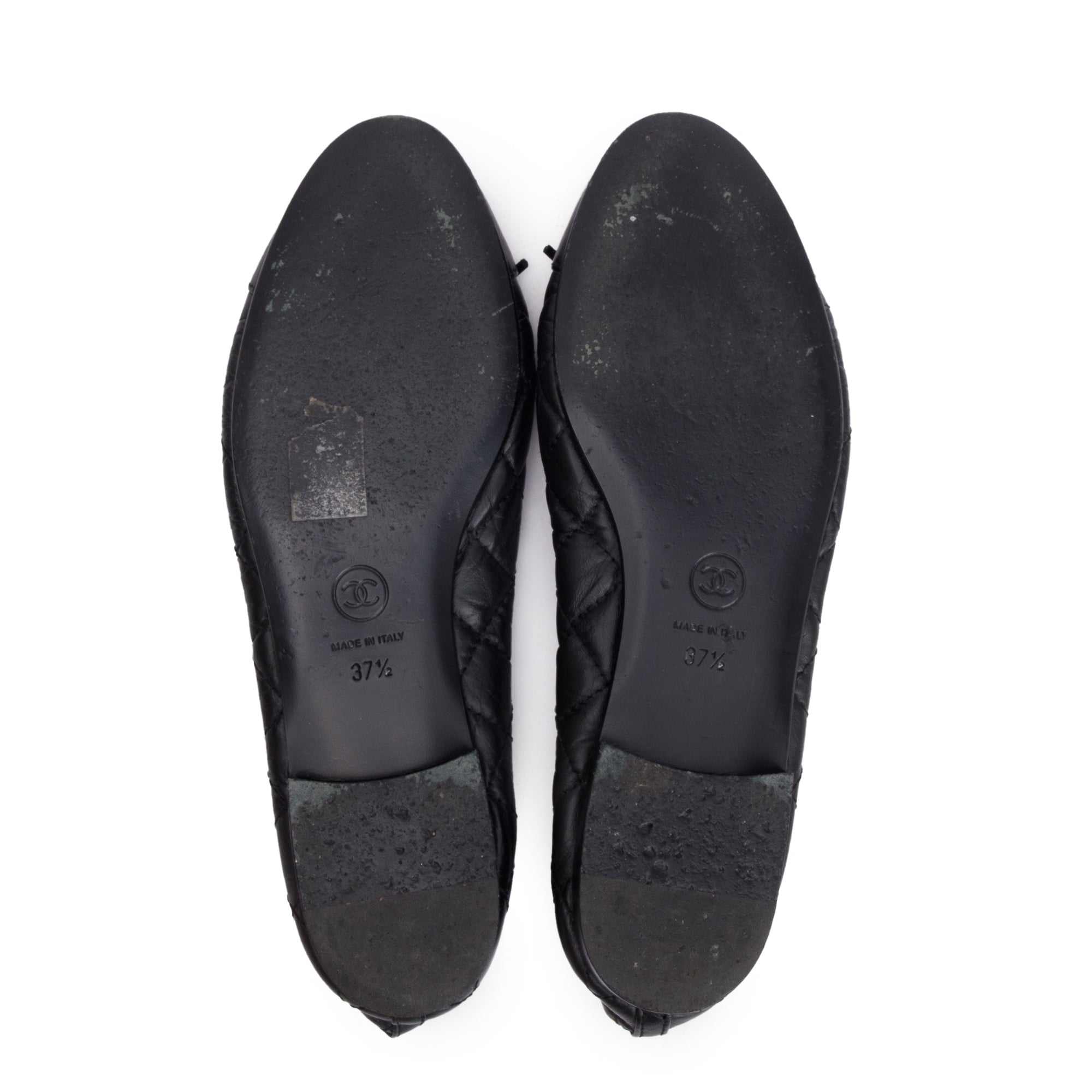 Chanel Black Leather Interlocking CC Logo Ballet Flats, Size 37.5