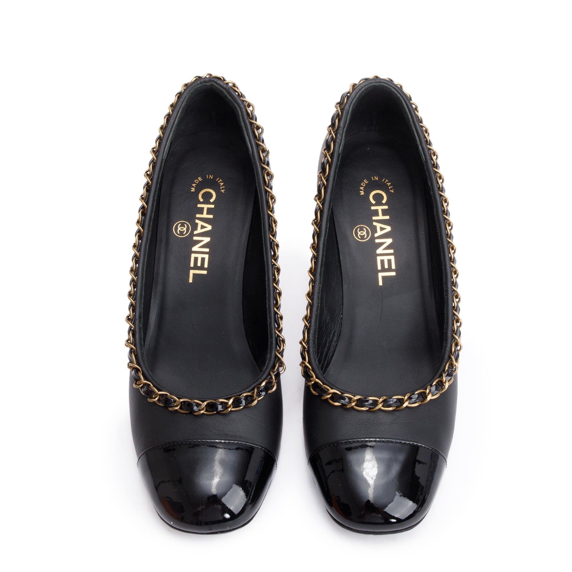 Chanel Black Leather Interlocking CC Logo Chain Around Pumps, Size 36.5 w/ Box