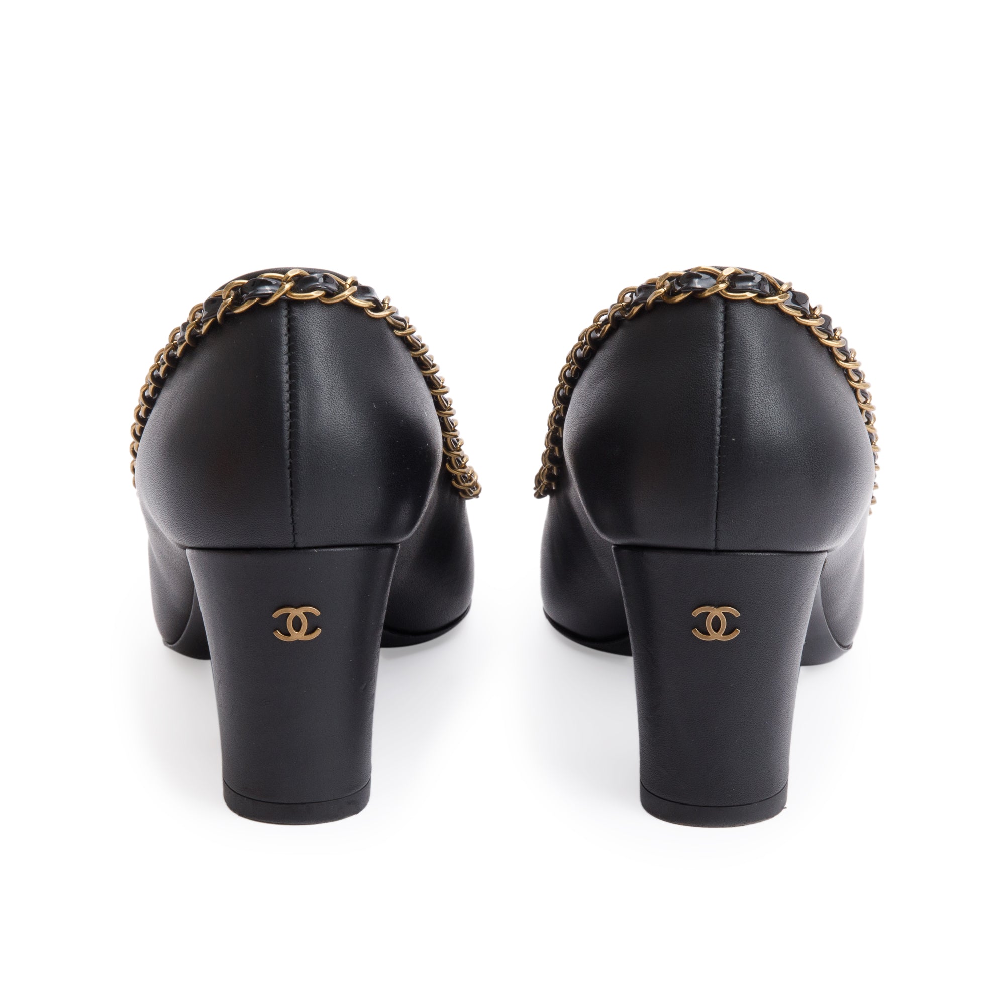 Chanel Black Leather Interlocking CC Logo Chain Around Pumps, Size 36.5 w/ Box