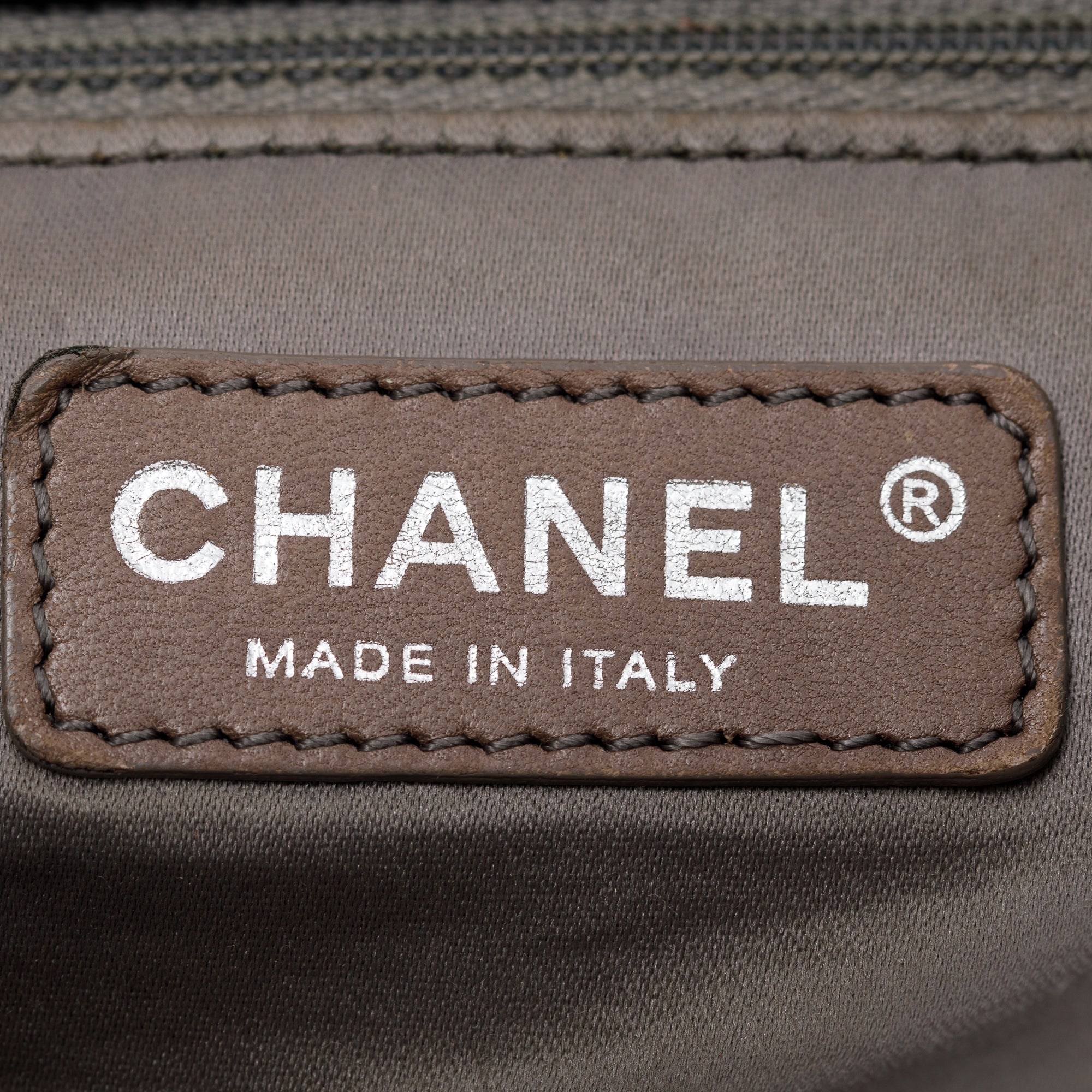 Chanel Black Patent Leather Rock In Moscow Flap Bag