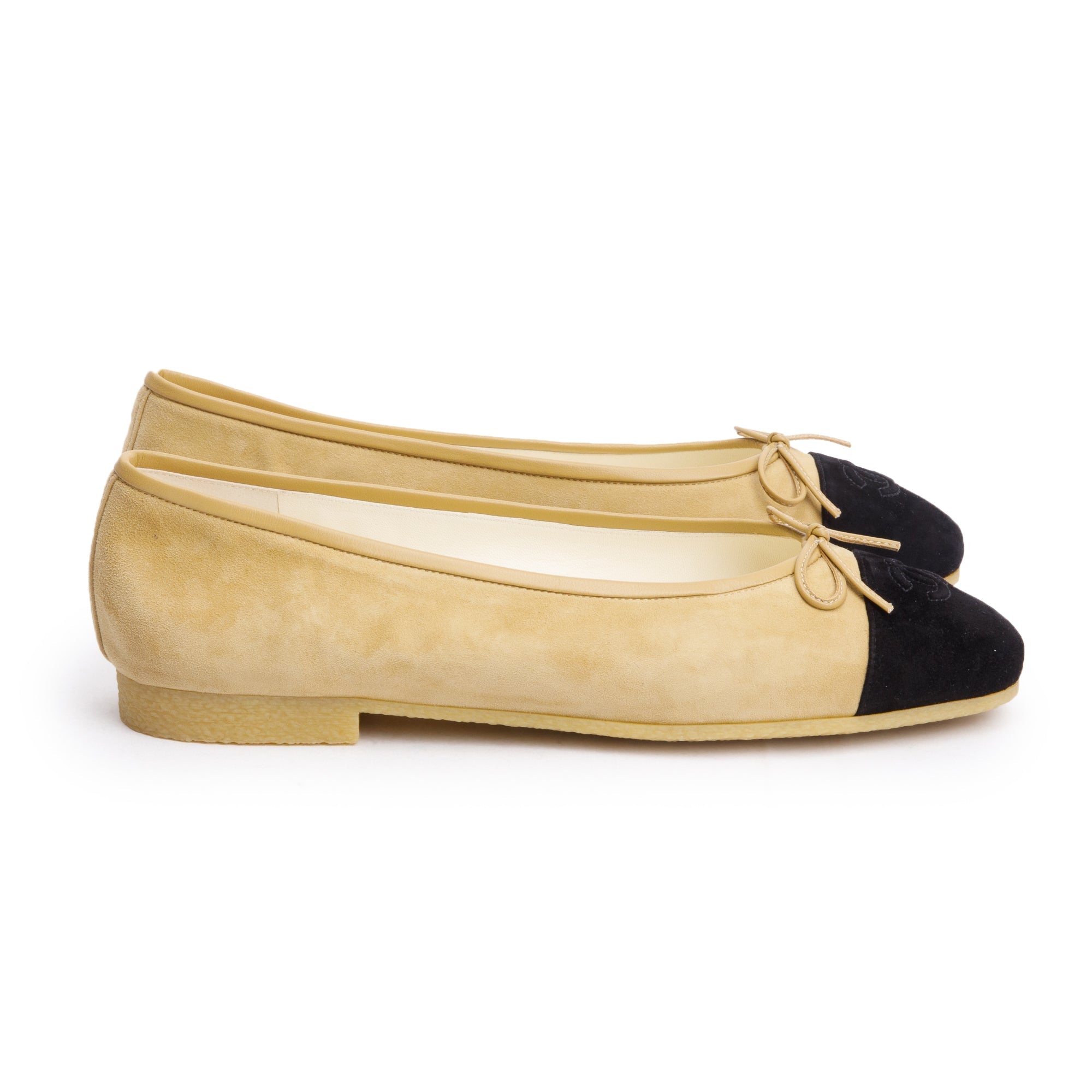 Chanel Black/Yellow Suede Kidskin Interlocking CC Logo Bow Flats, Size 40 w/ Box