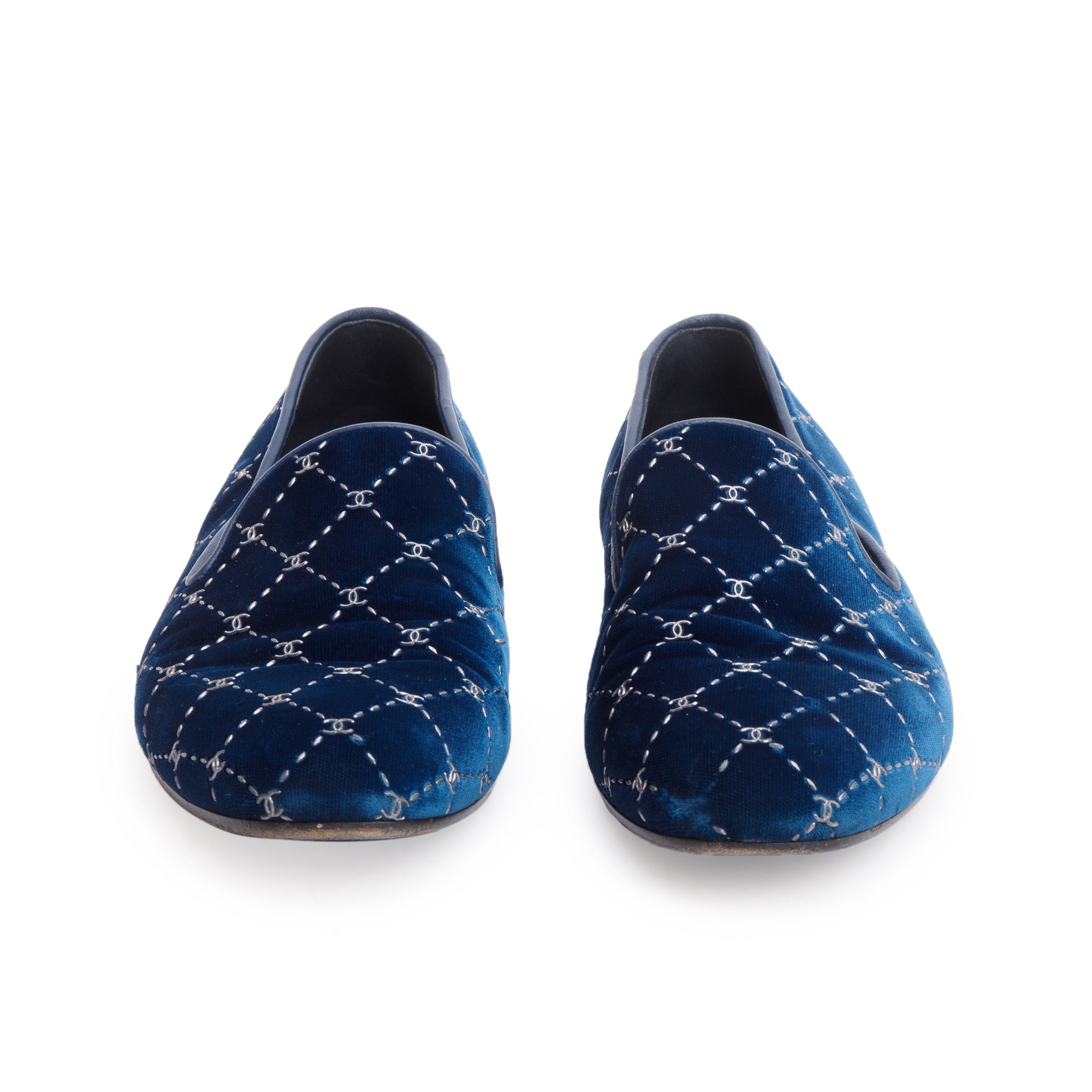 Chanel Blue Velvet CC Logo All Around Loafer, Size 39