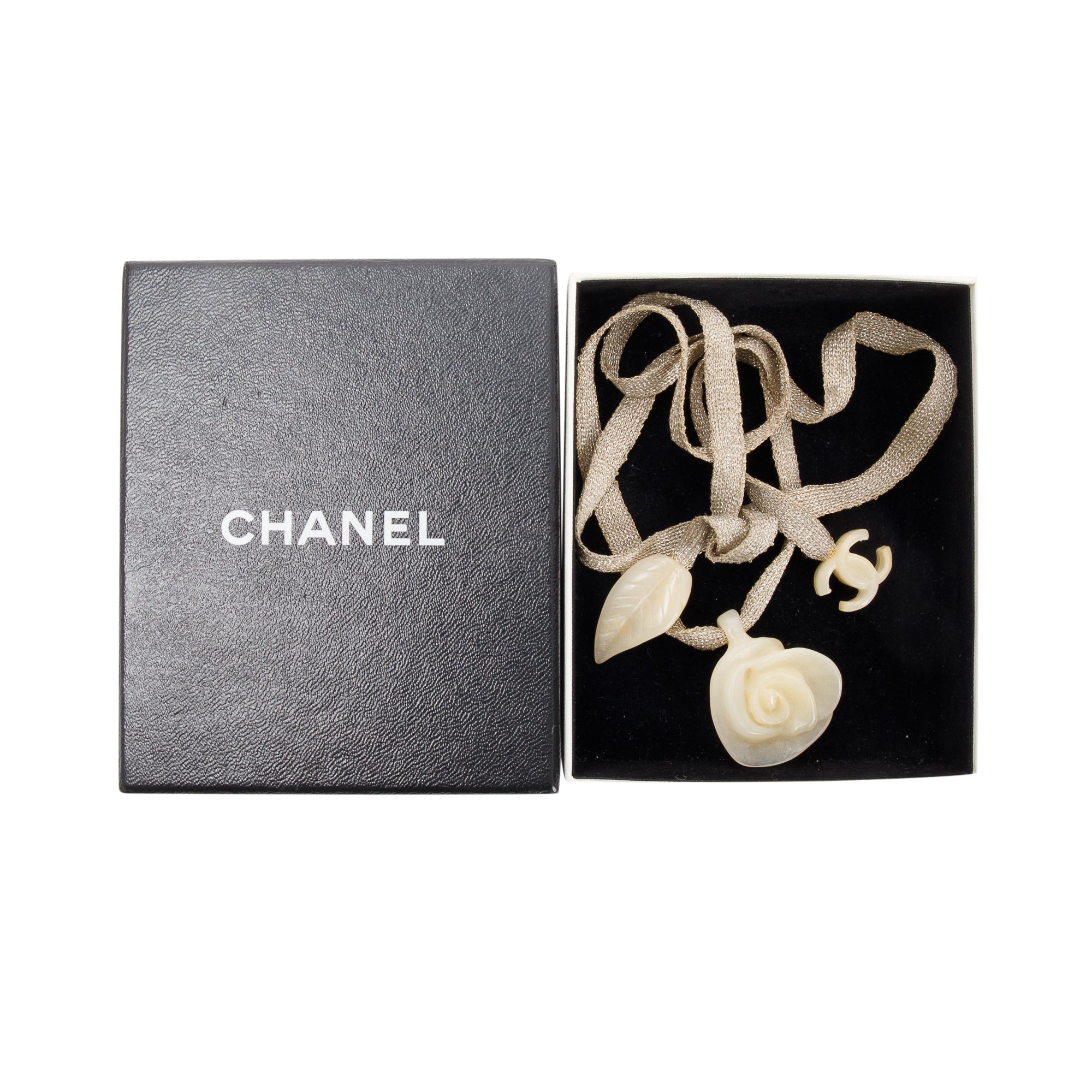 Chanel Camellia Coco Mark Resin Pendant Choker Necklace w/ Box