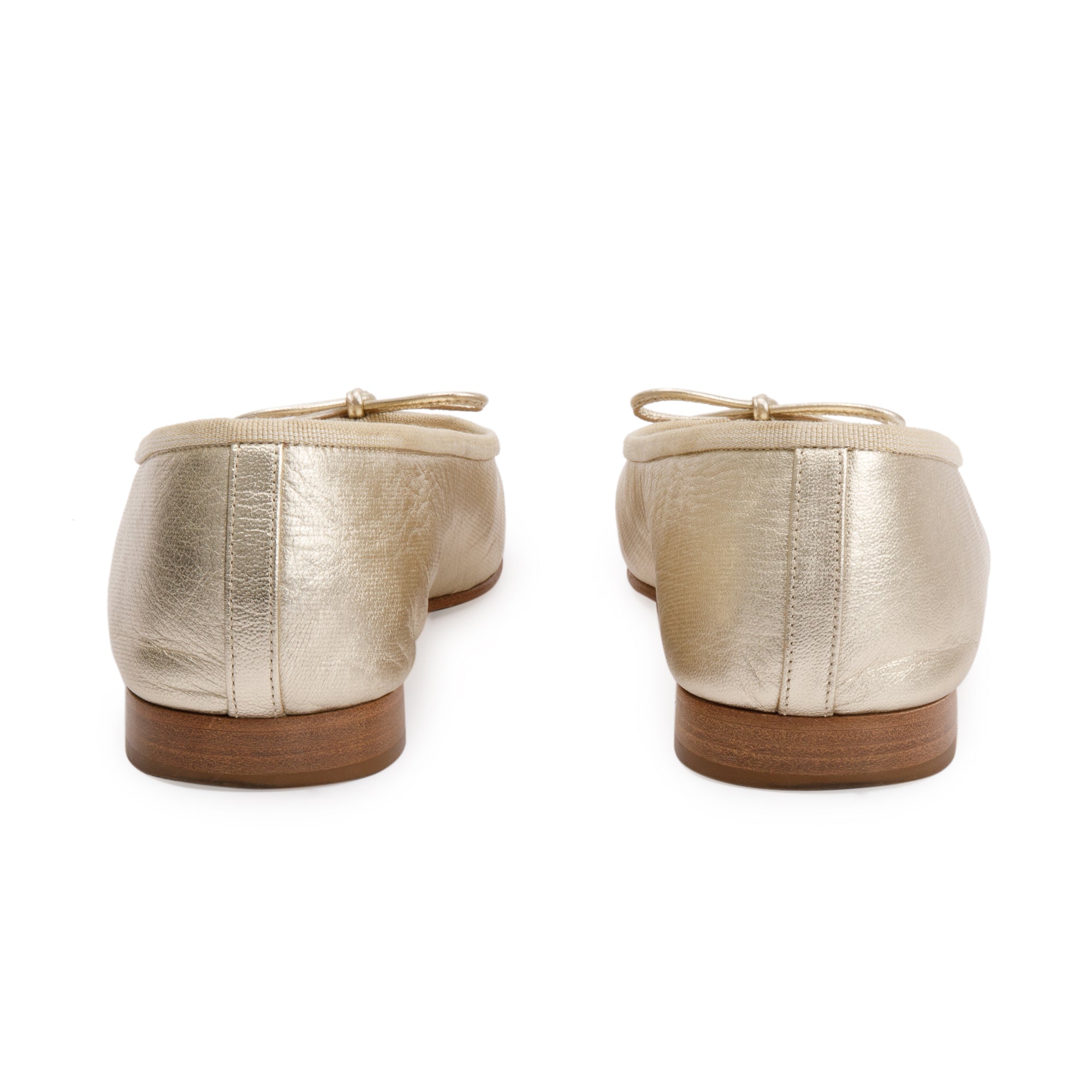 Chanel Gold Lambskin Interlocking CC Logo Flats, Size 38 w/ box