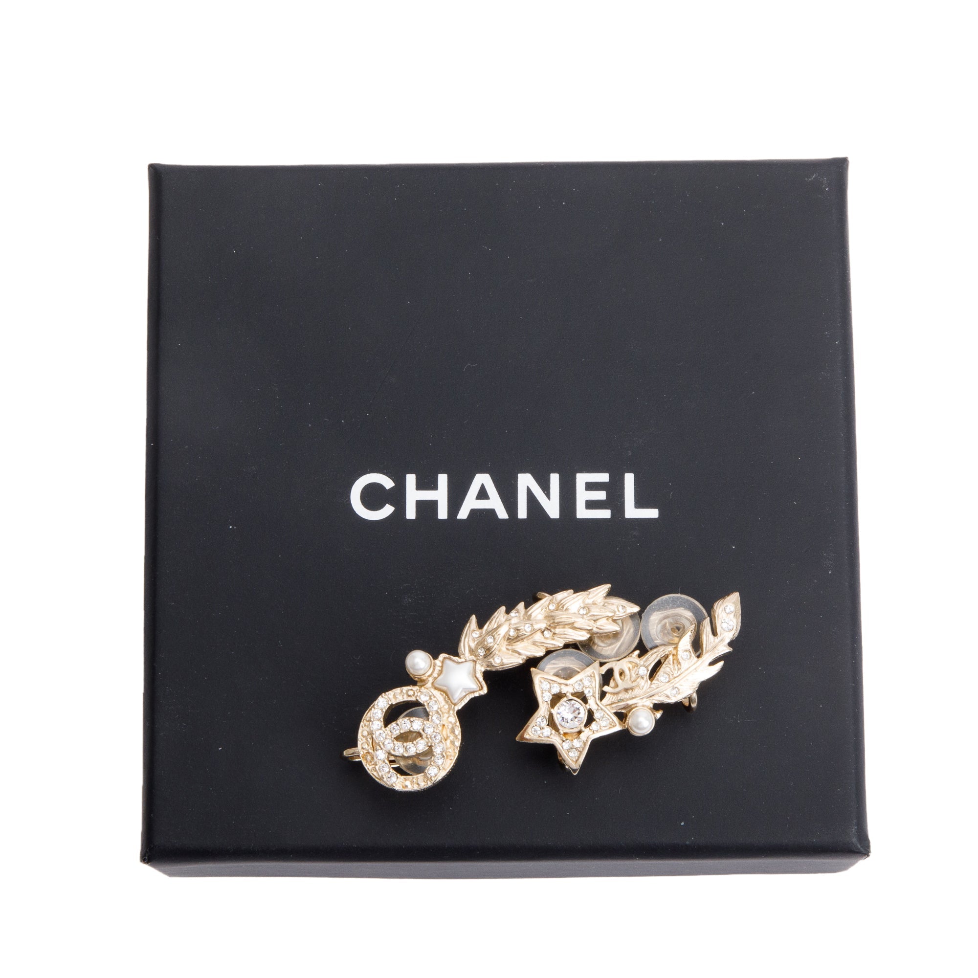 Chanel Gold Plated Strass & Faux Pearl CC Feather Star Clip-On Earrings w/ Box