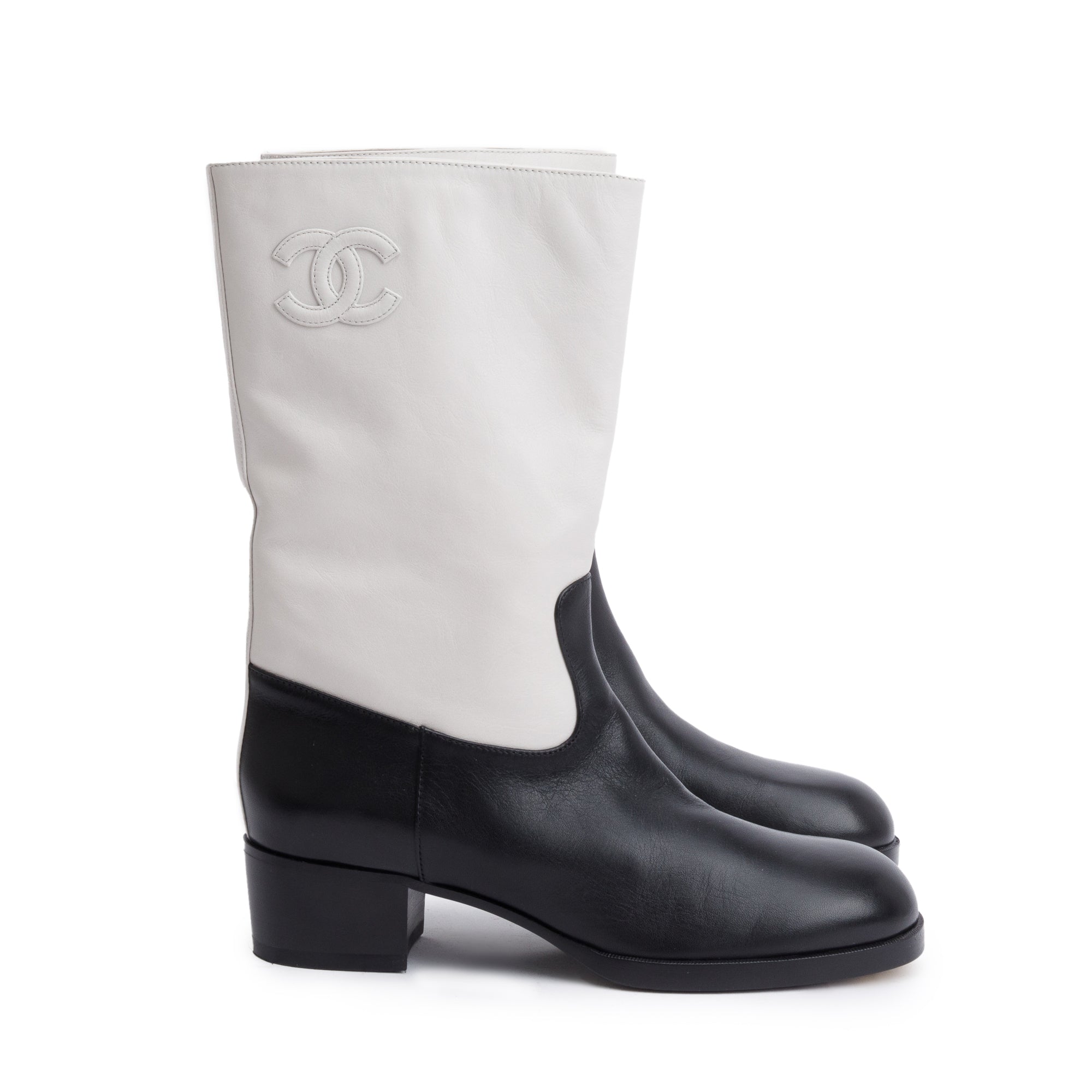 Chanel Grey/Black Leather Interlocking CC Logo Mid Calf Boots, Size 40 w/ Box