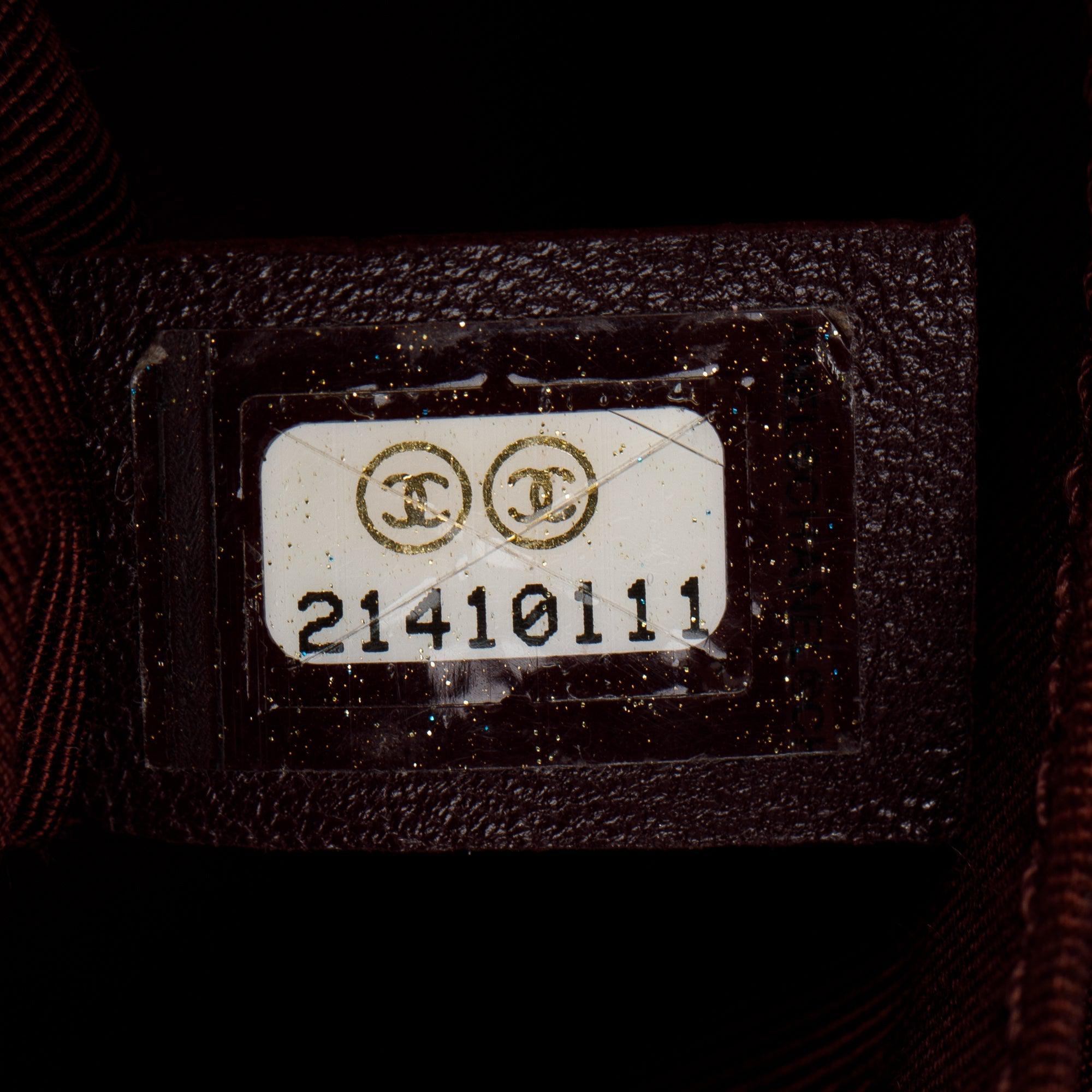 Chanel Medium Patent Leather Trimmed Boy Bag