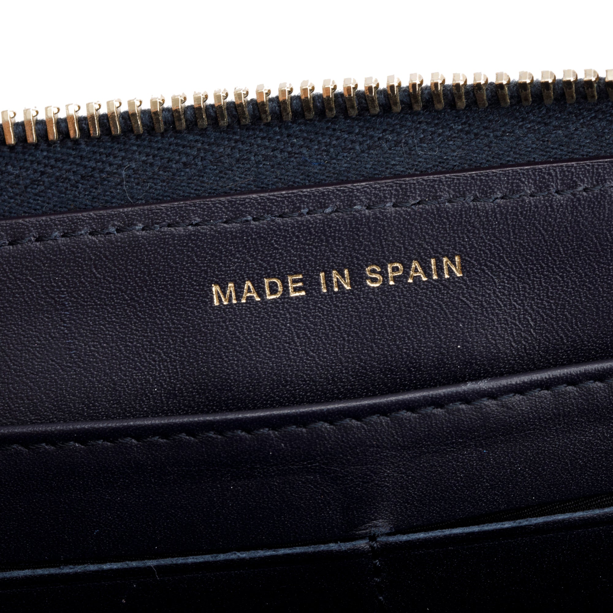 Chanel Navy Calfskin Leather Reissue Zip Around Wallet