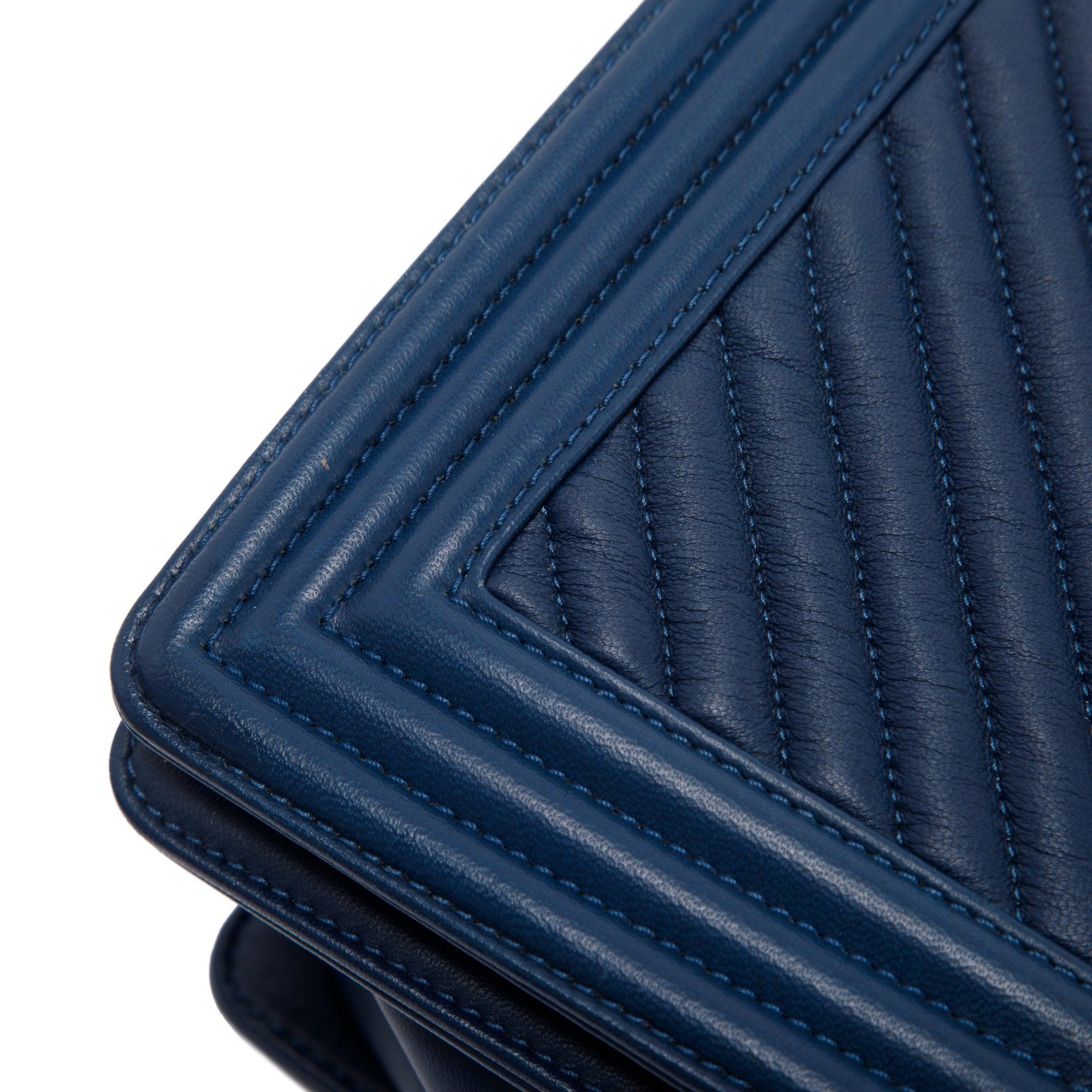 Chanel Navy Chevron Large Boy Bag w/ Authenticity Card