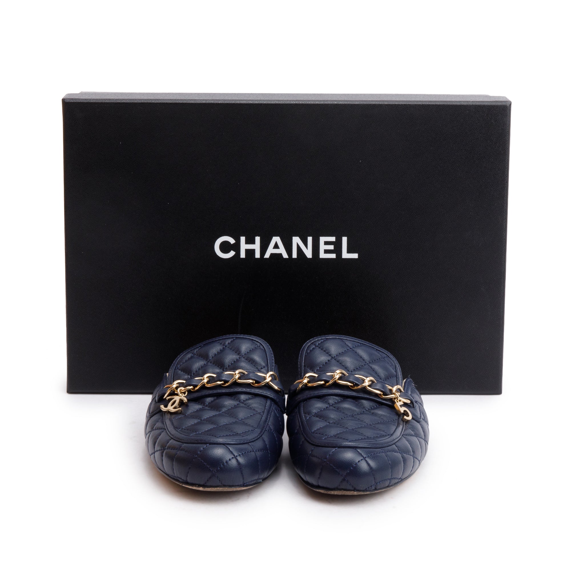 Chanel Navy Quilted Lambskin Leather Interlocking CC Logo Chain Accent Mules, Size 35.5 w/ Box