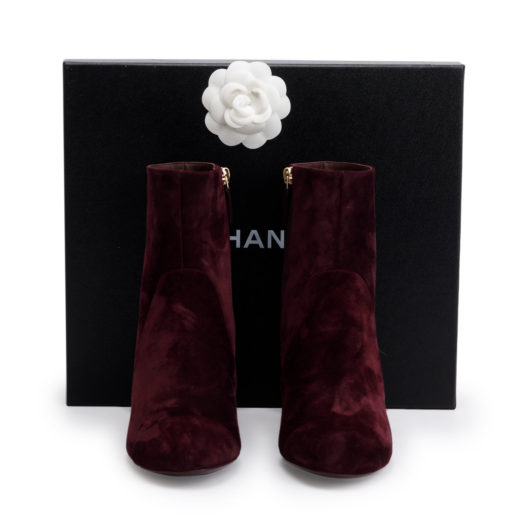 Chanel Purple Suede Interlocking CC Logo Chain Ankle Boots, Size 40 w/ Box