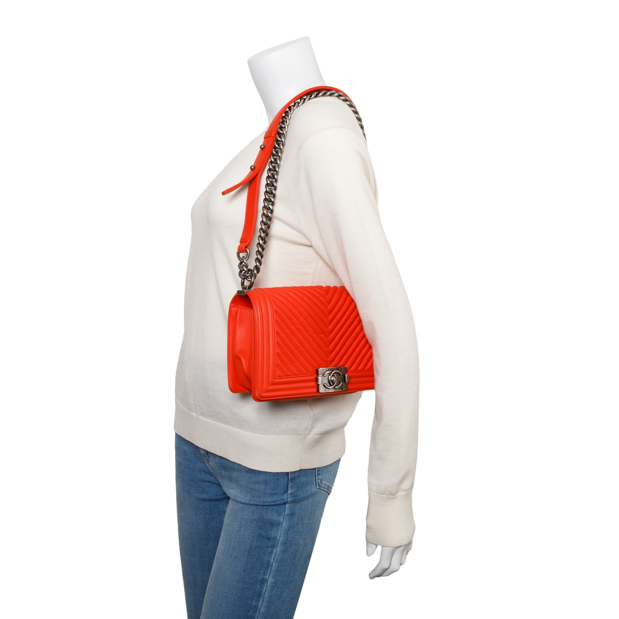 Chanel Red Chevron Calfskin Leather Medium Boy Bag w/ Authenticity Card