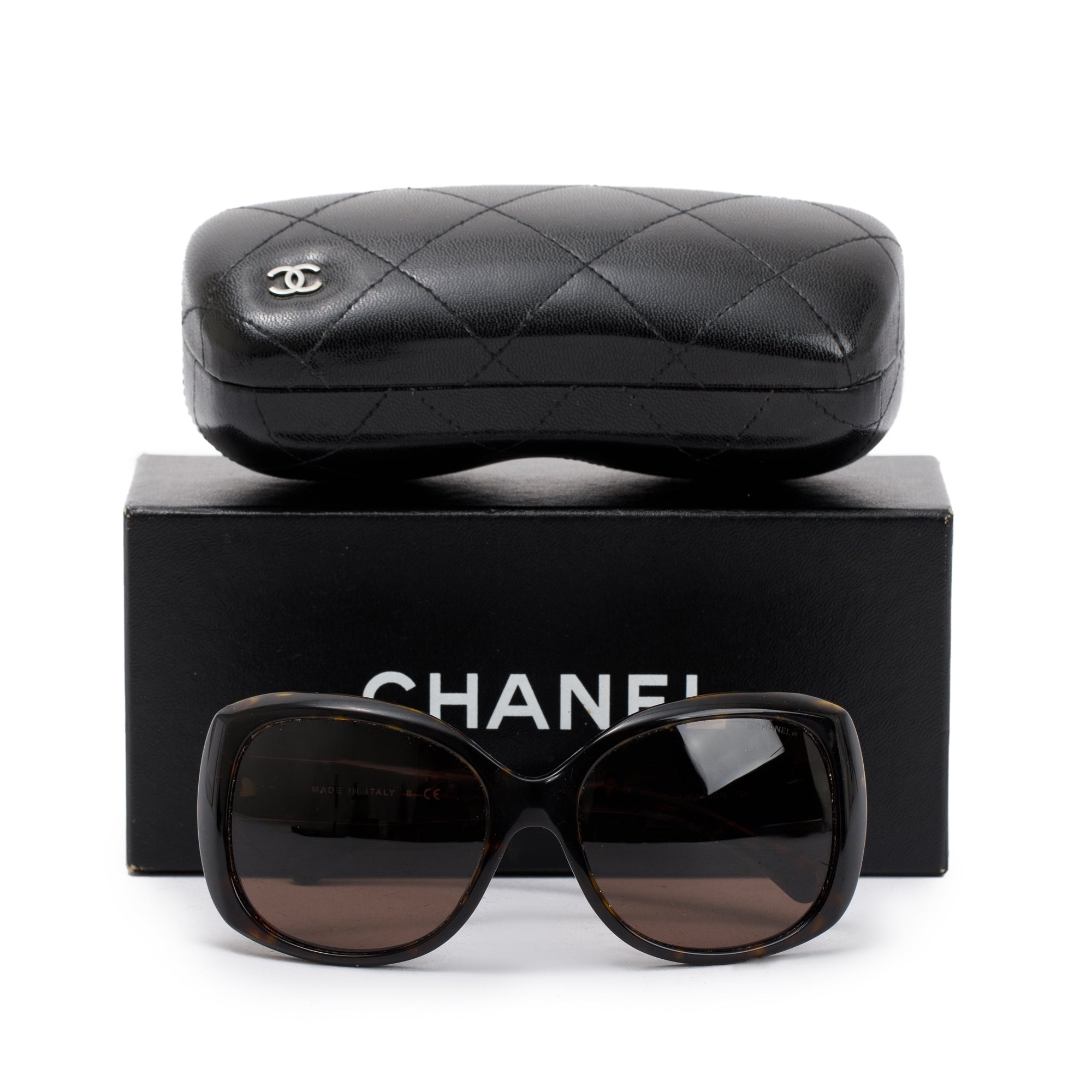 Chanel Tortoise 5183 CC Sunglasses w/ Case