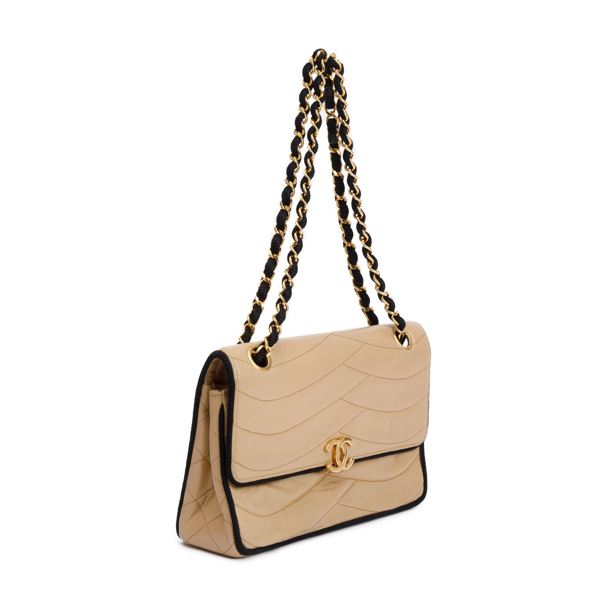 Chanel Vintage Beige Wave Quilted Lambskin Leather Small Flap Bag w/ Authenticity Card