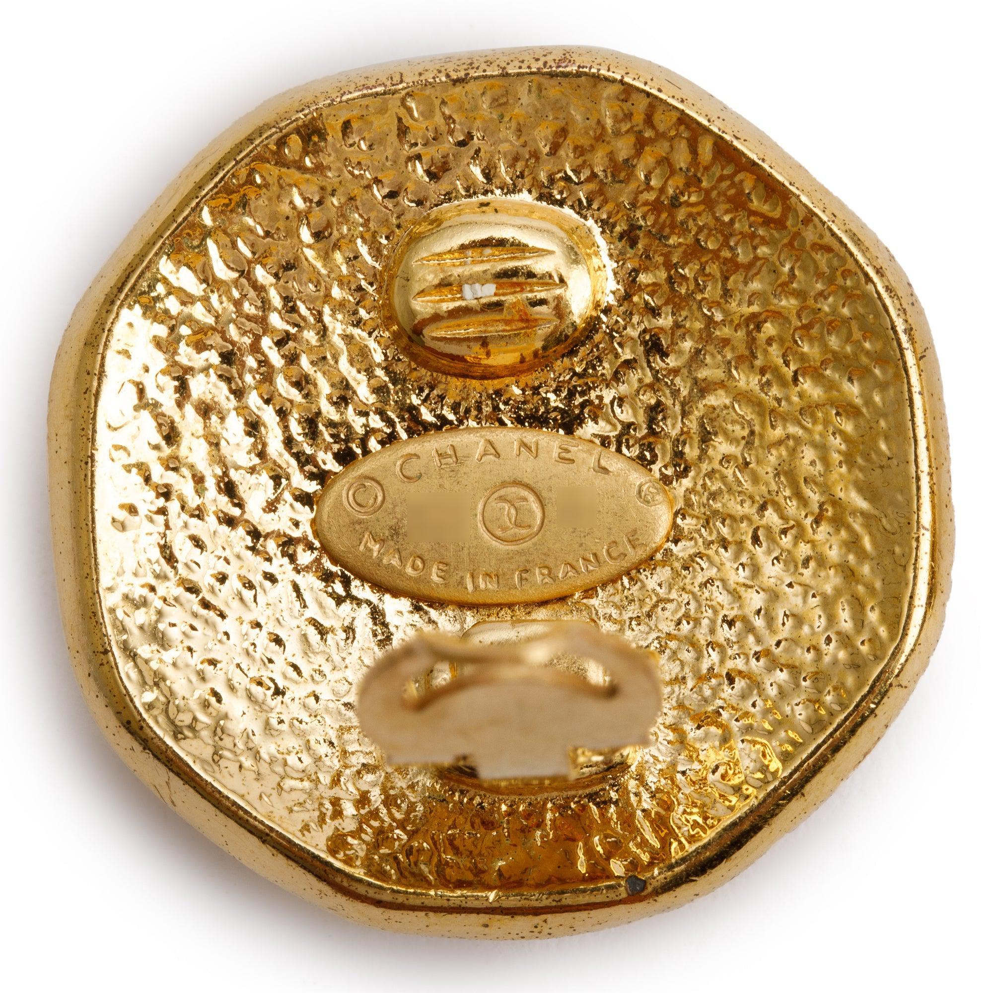 Chanel Vintage Gold Plated Octagon CC Clip-On Earrings