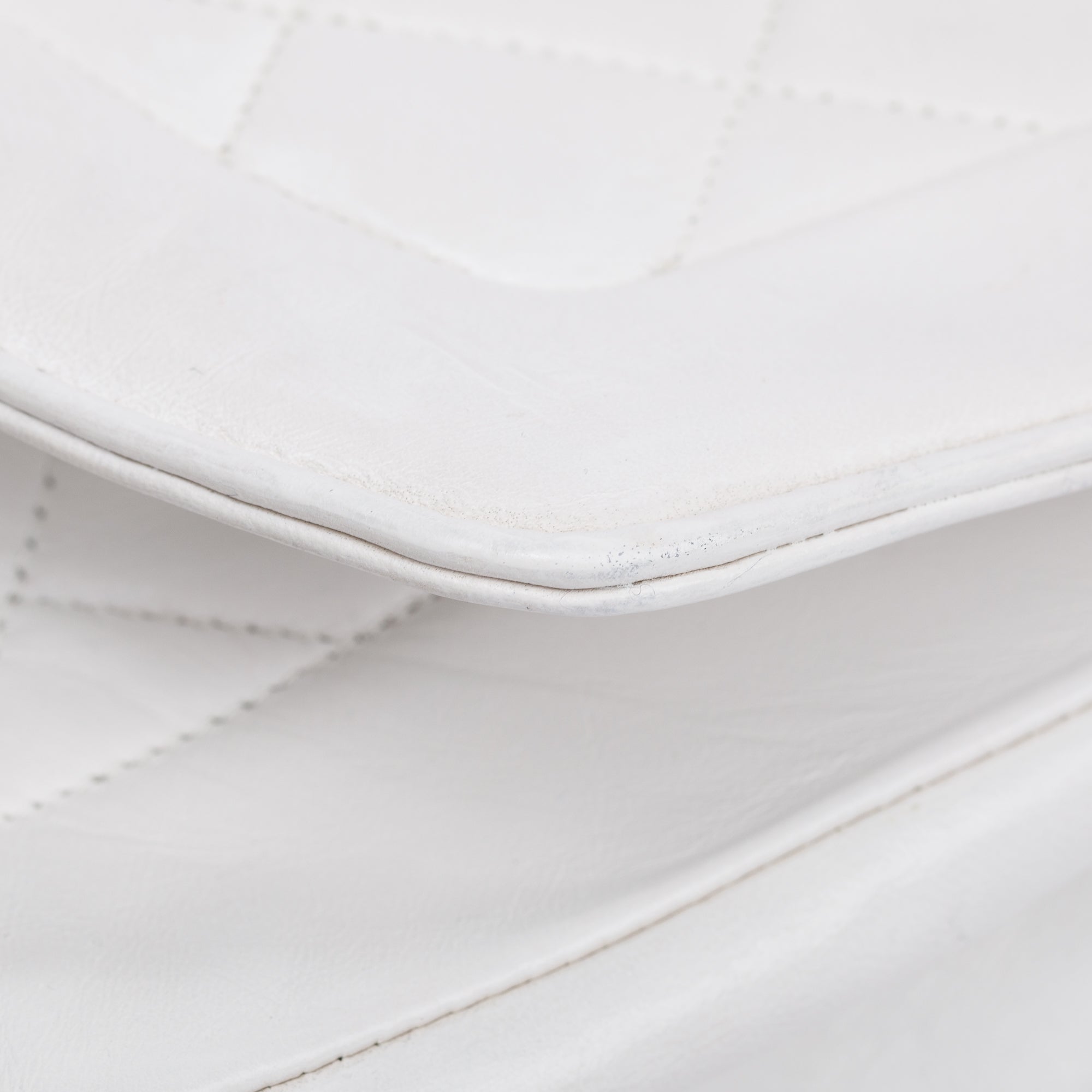 Chanel White Calfskin Leather Medium Diana Flap Bag w/ Authenticity Card