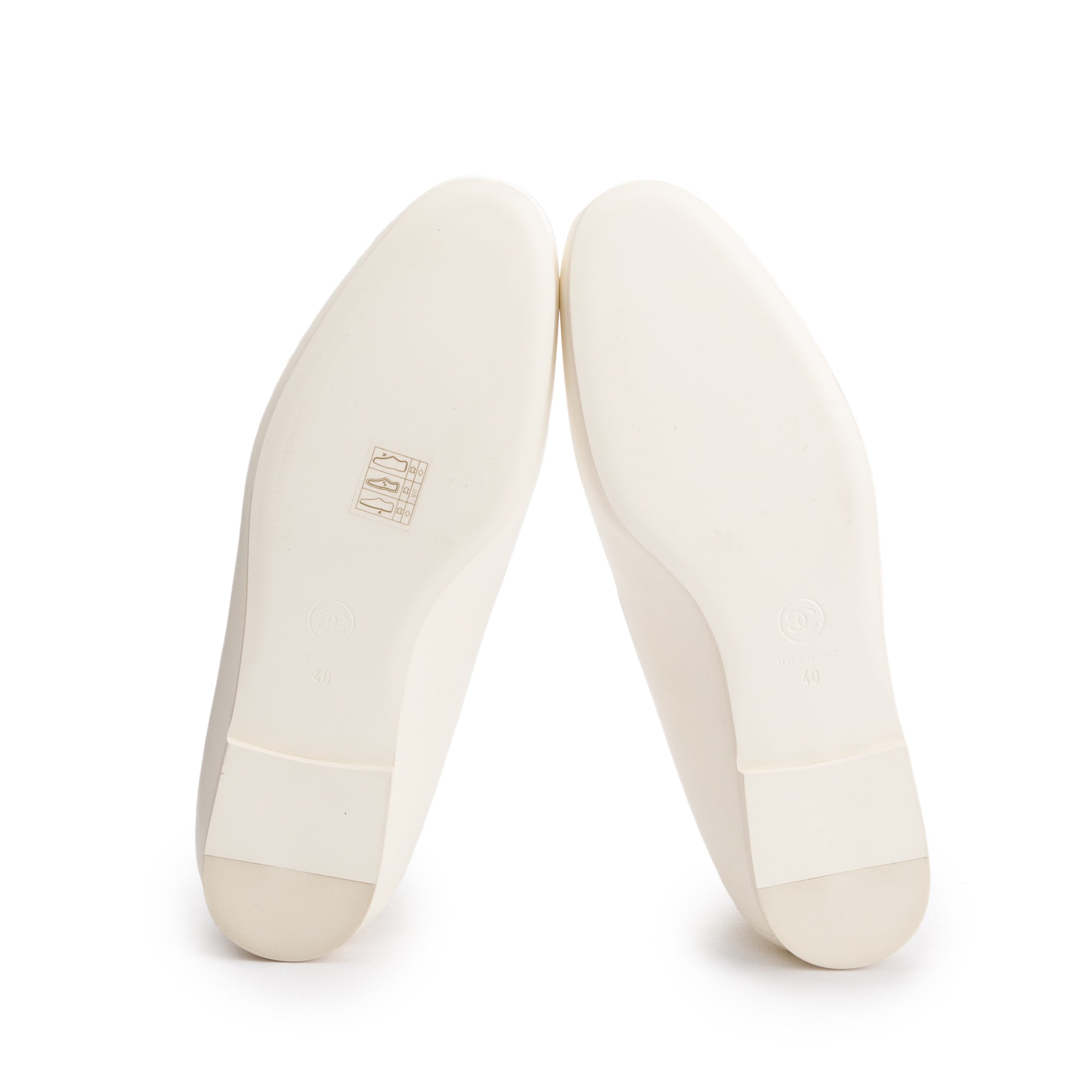 Chanel White Lambskin Leather CC Logo Beaded Loafer, Size 40 w/ Box