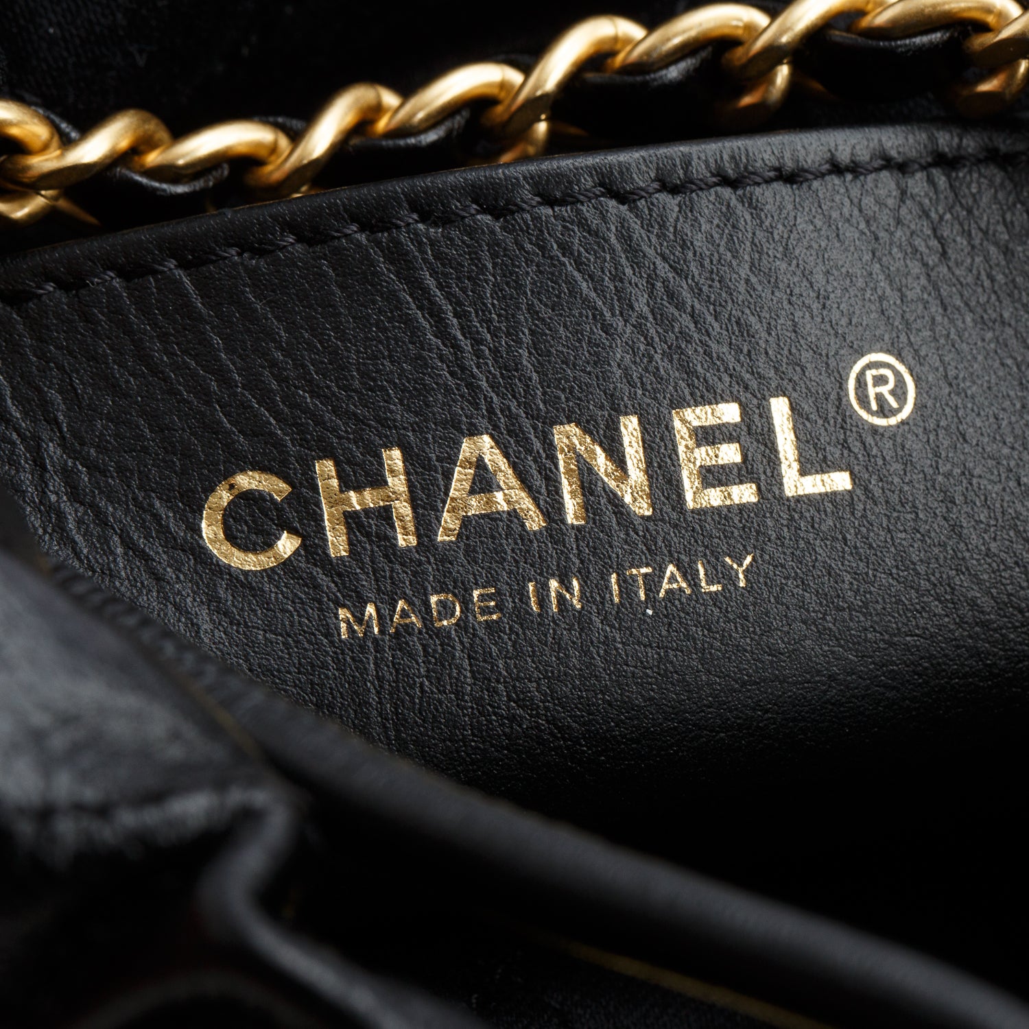 Chanel Black Shiny Calfskin Quilted Pearl CC Chain Mini Chanel 22