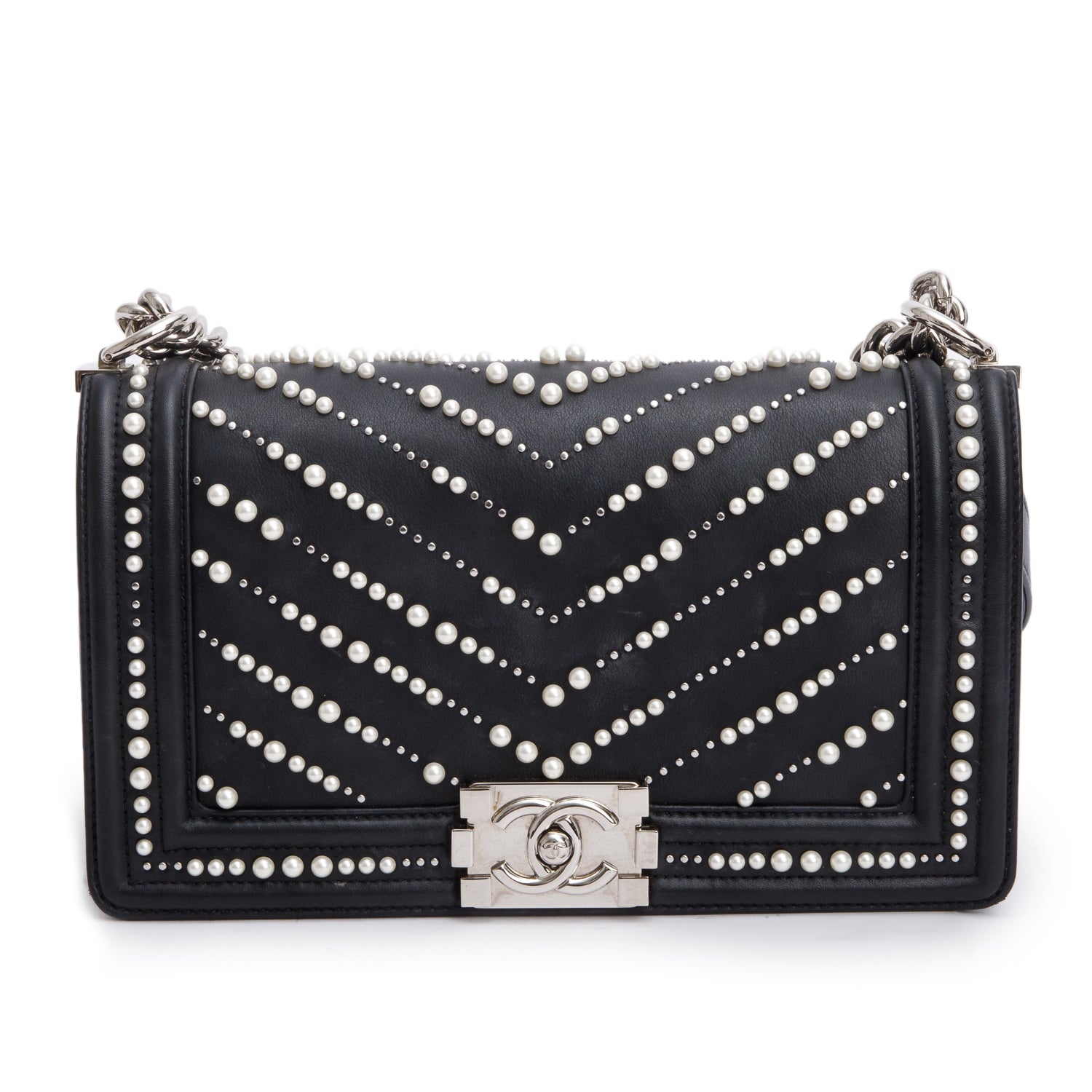 Chanel Black Calfskin Leather Medium Chevron Pearl Boy Bag