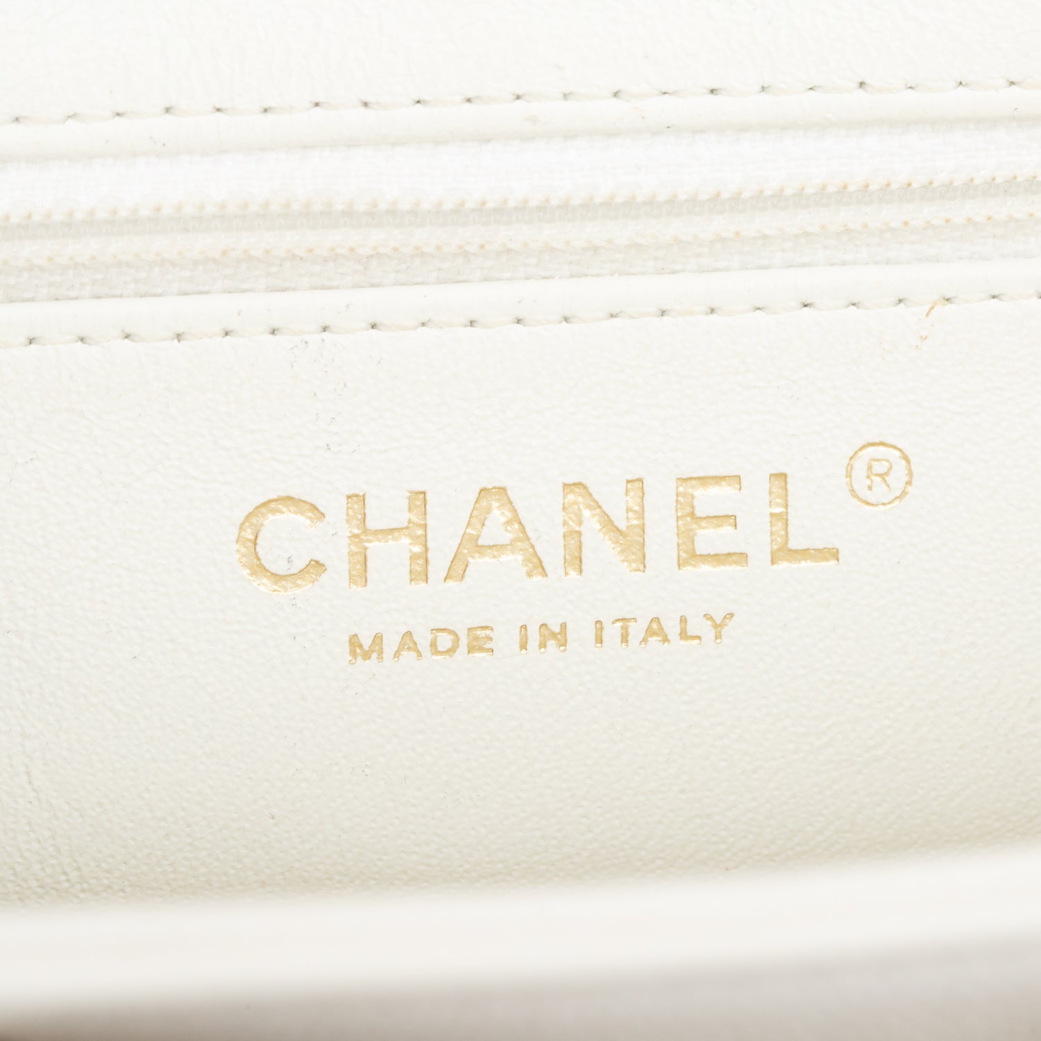 Chanel White Caviar Leather Medium Business Affinity Flap Bag