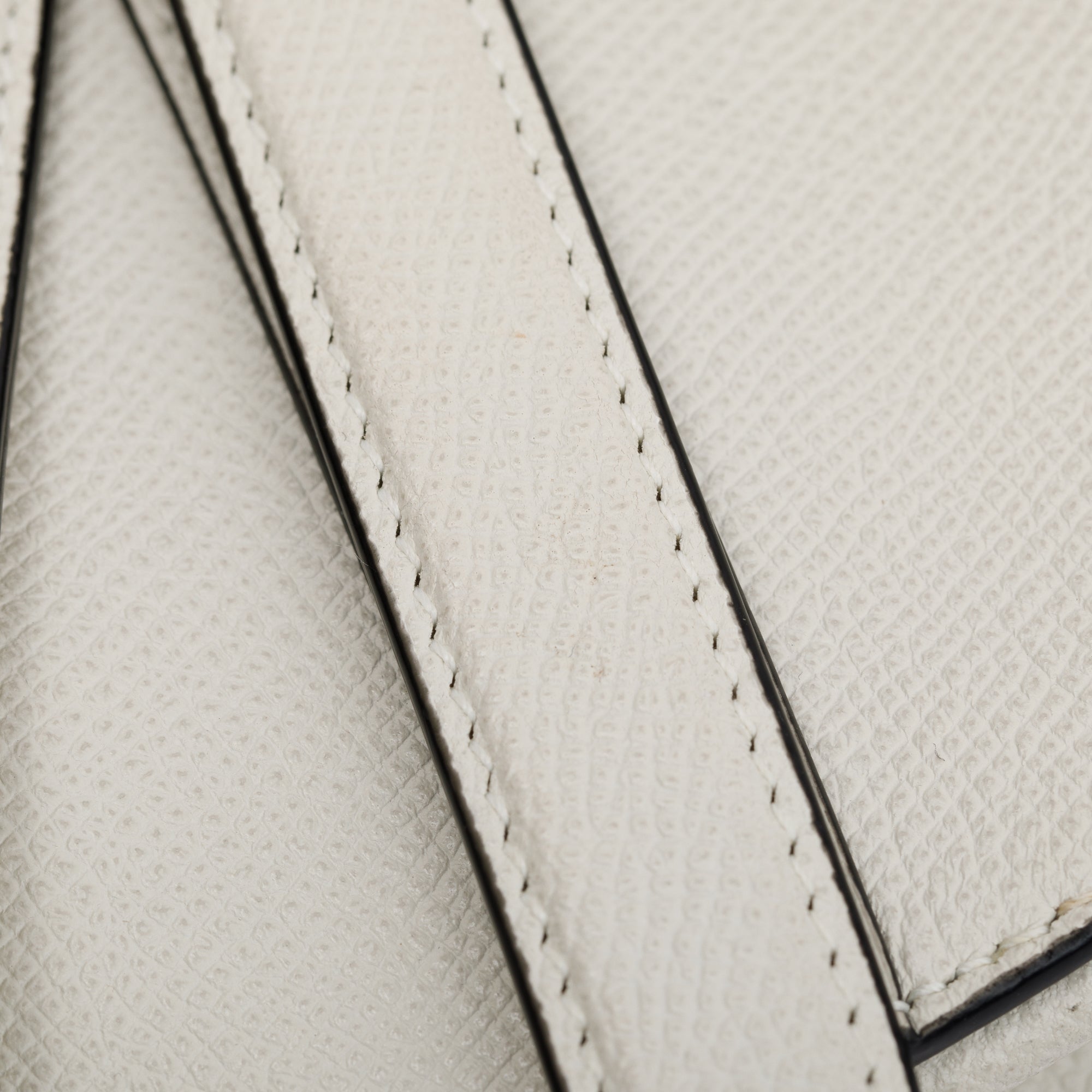 Christian Dior 2020 White Grained Calfskin Leather Medium Saddle Bag