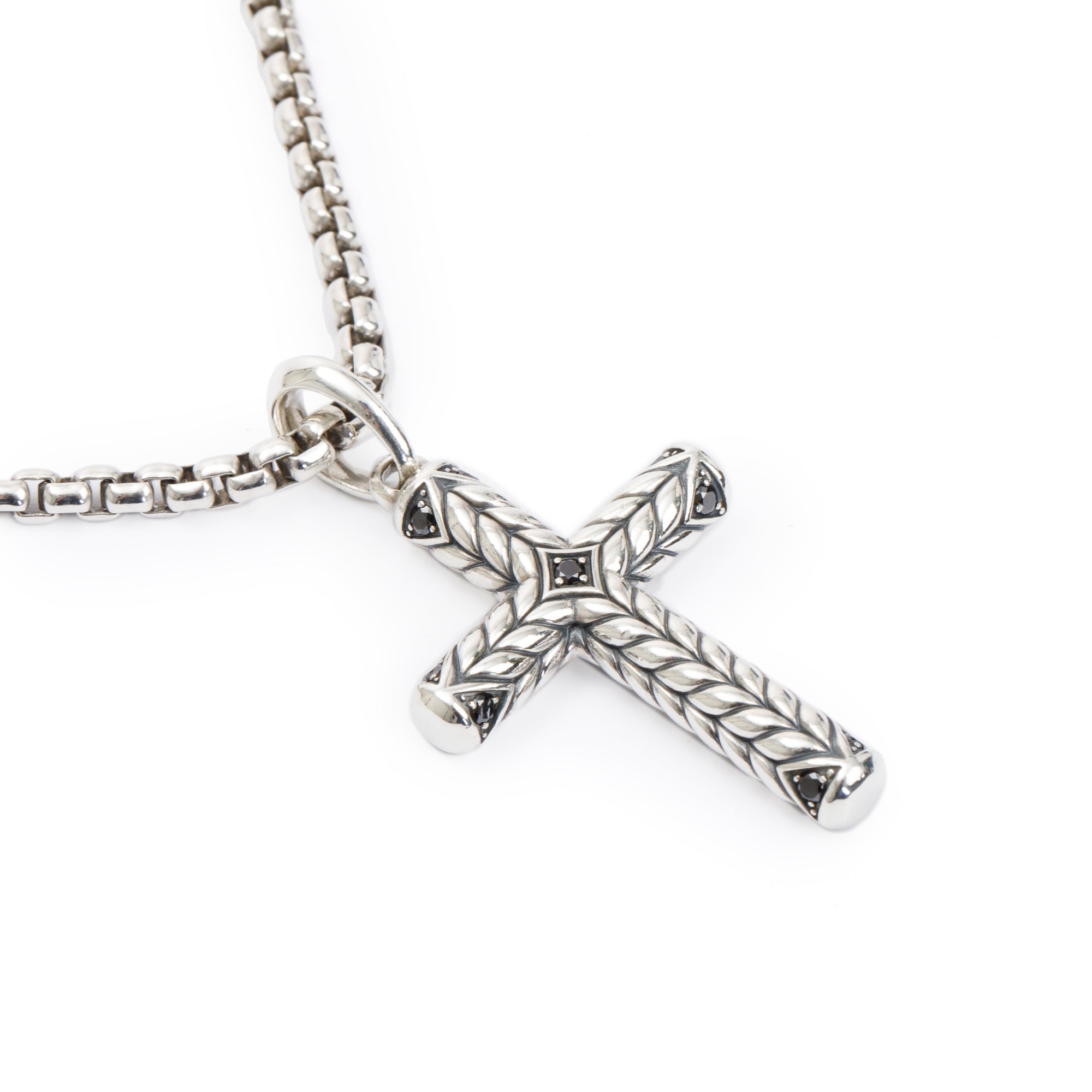 David Yurman Sterling Silver Black Diamond Chevron Sculpted Cross Pendant Necklace w/ Box & Receipt