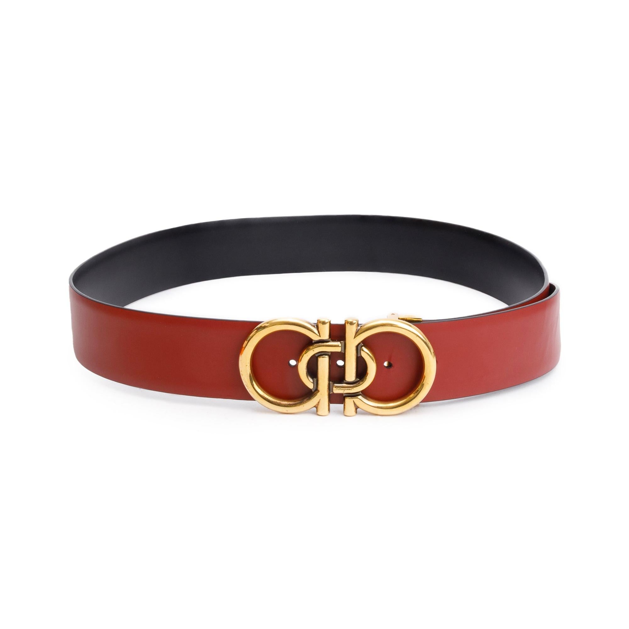 Ferragamo Red Calfskin Leather Adjustable Gancini Belt Kit