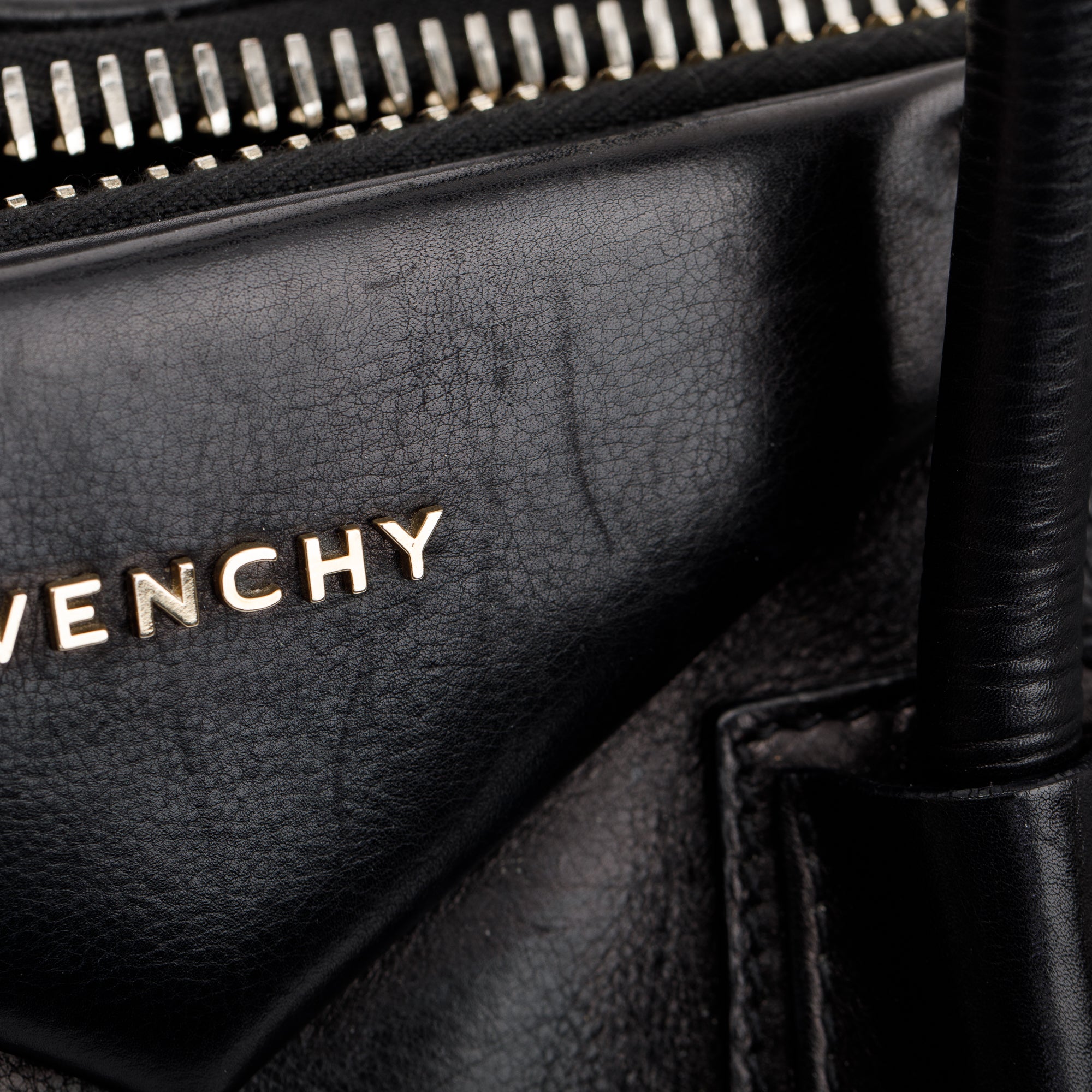 Givenchy Black Leather Medium Antigona Bag