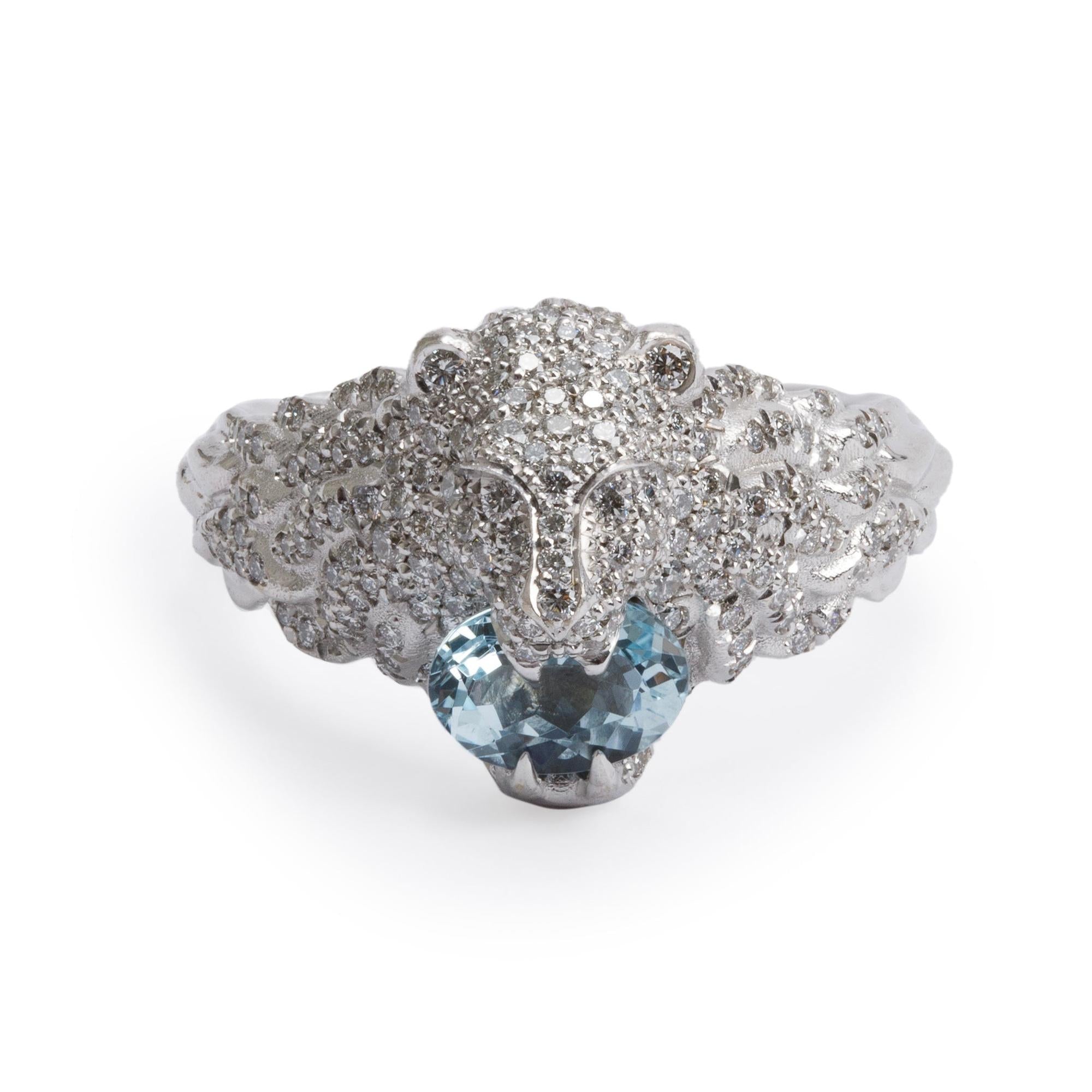Gucci 18k White Gold Lion Head Ring with Aquamarine & Diamonds, Size 14 6/34 w/ Box