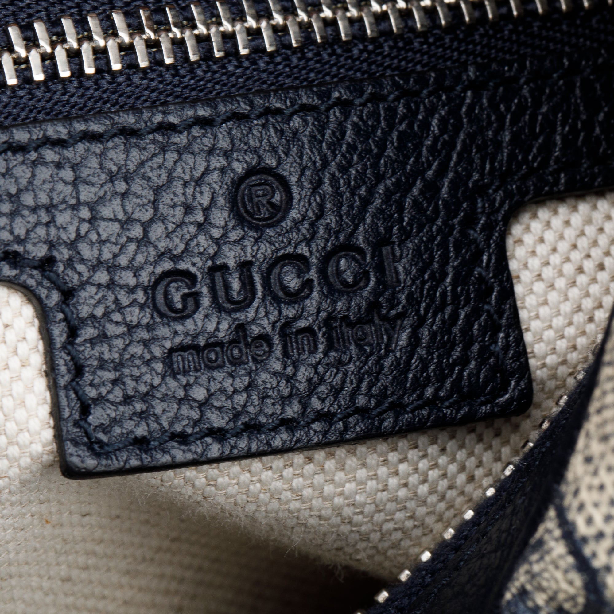 Gucci Beige/Navy GG Supreme Web Attache Medium Hobo Bag w/ Box