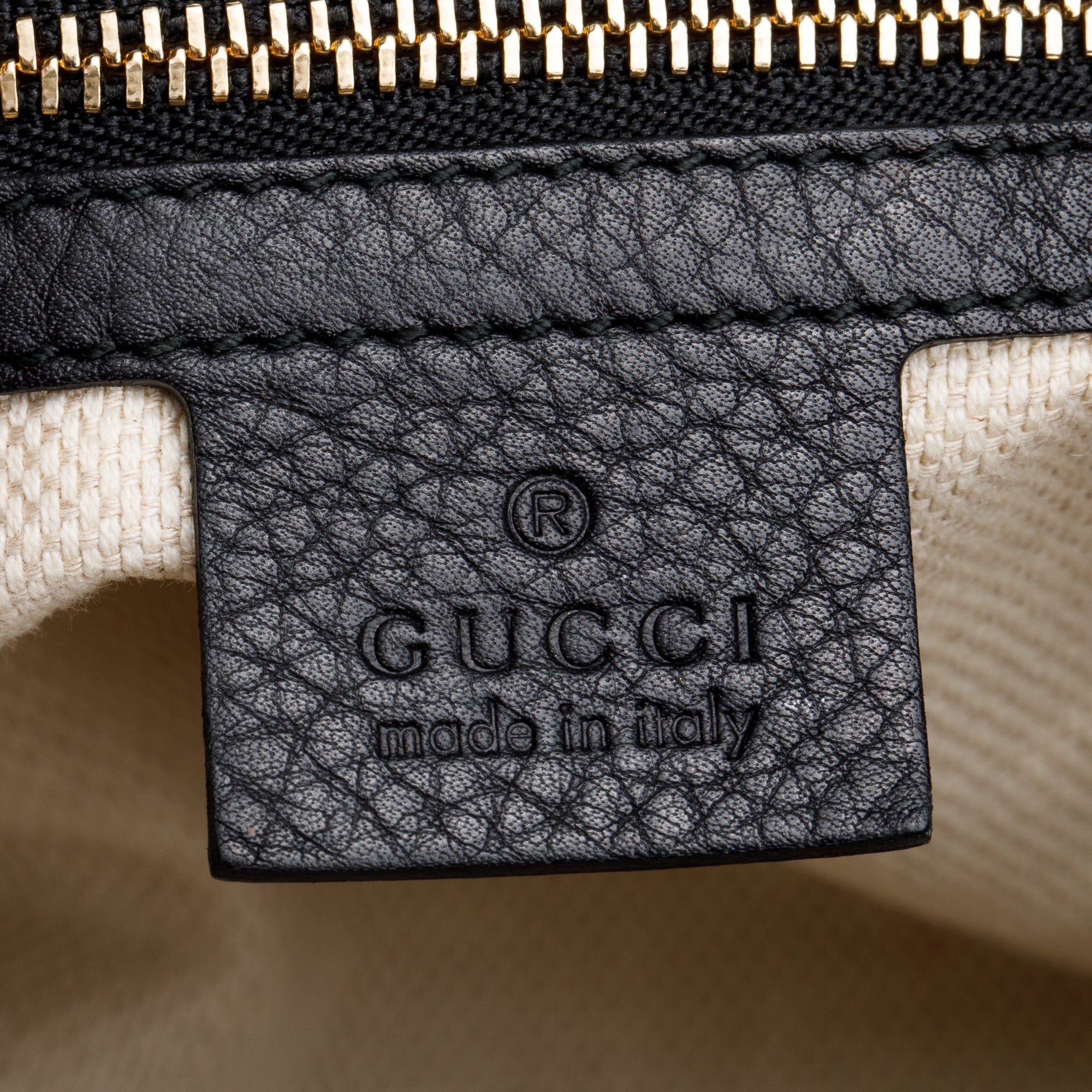 Gucci Black Calfksin Leather Small Soho Cellarius Tote w/ Strap