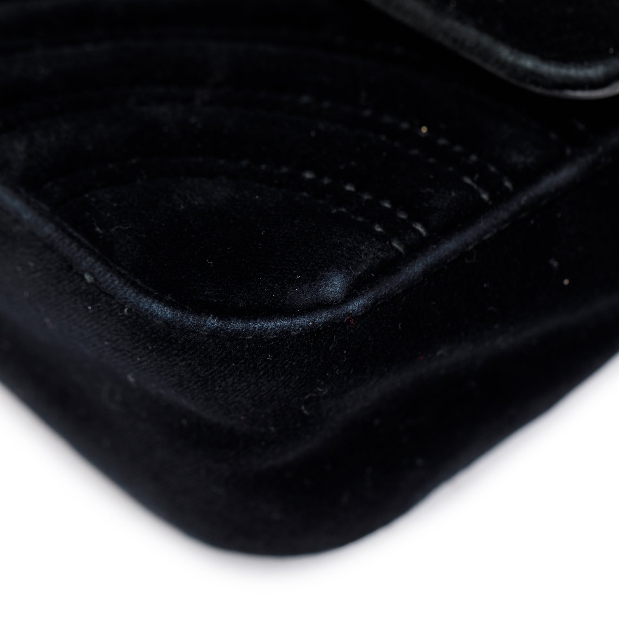 Gucci Black GG Marmont Velvet Mini Bag