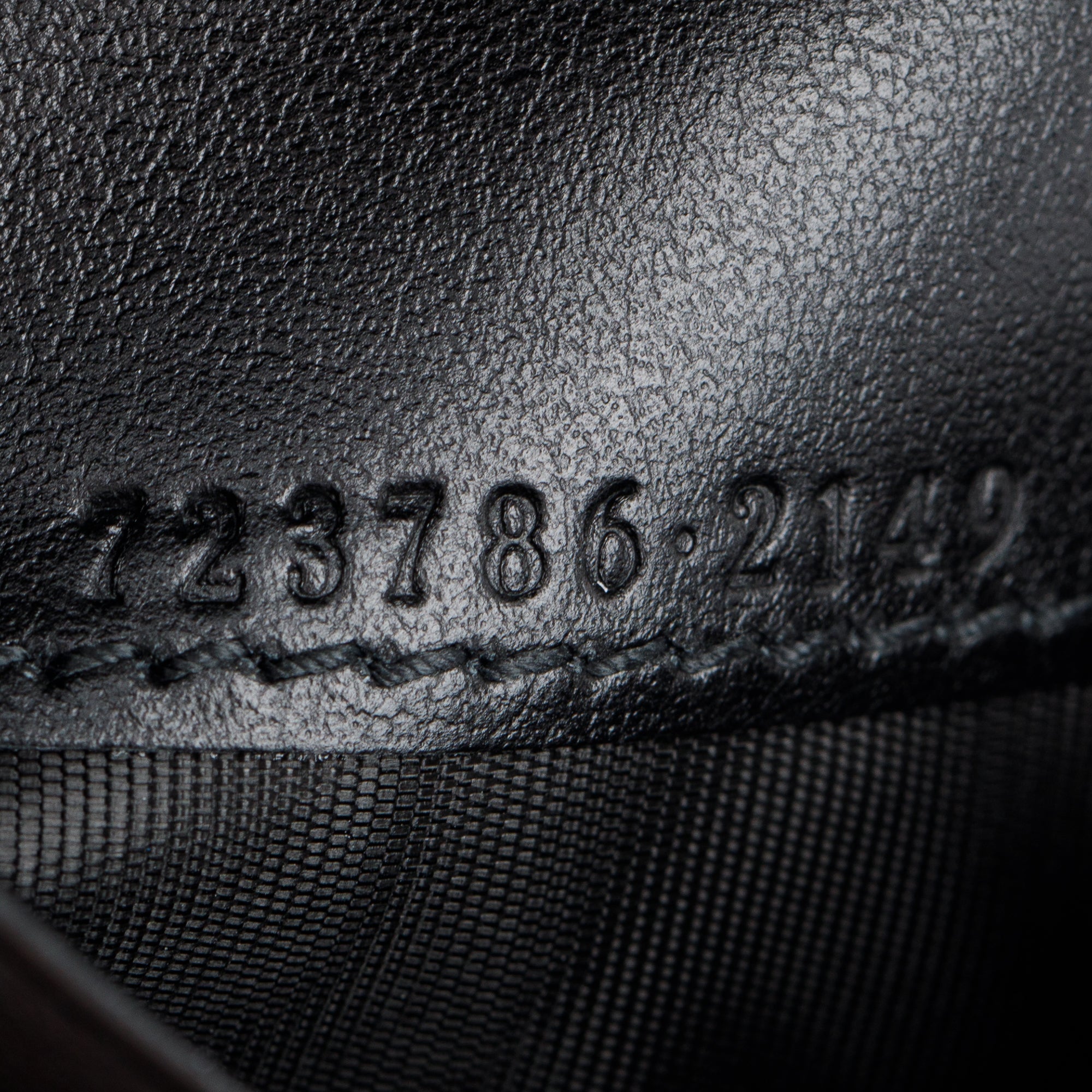 Gucci Black GG Matelasse Leather Card Case Wallet w/ Box