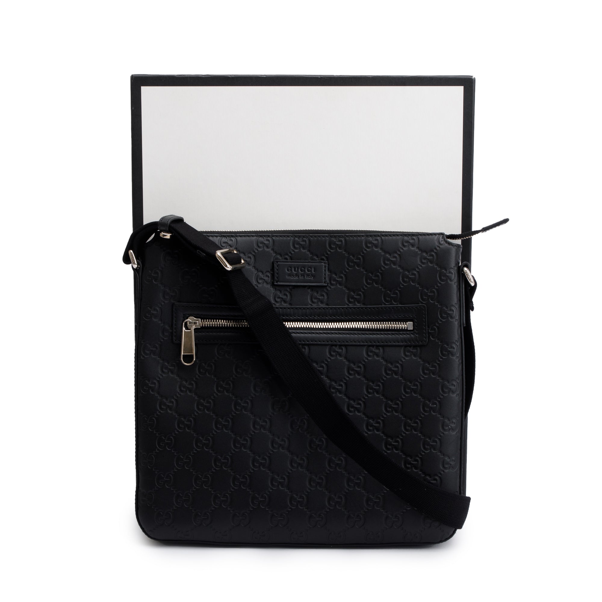 Gucci Black GG Signature Leather Medium Messenger Bag w/ Box