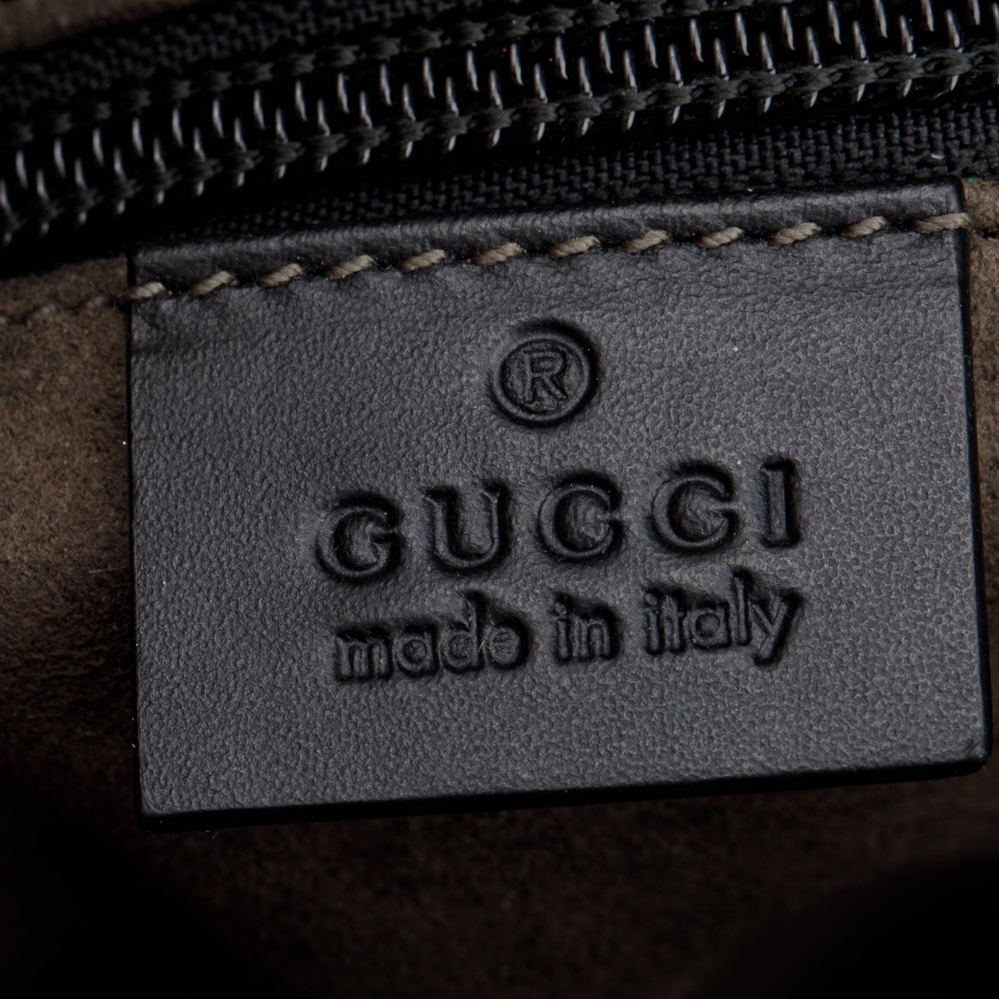 Gucci Black GG Signature Leather Small Messenger Bag w/ Box