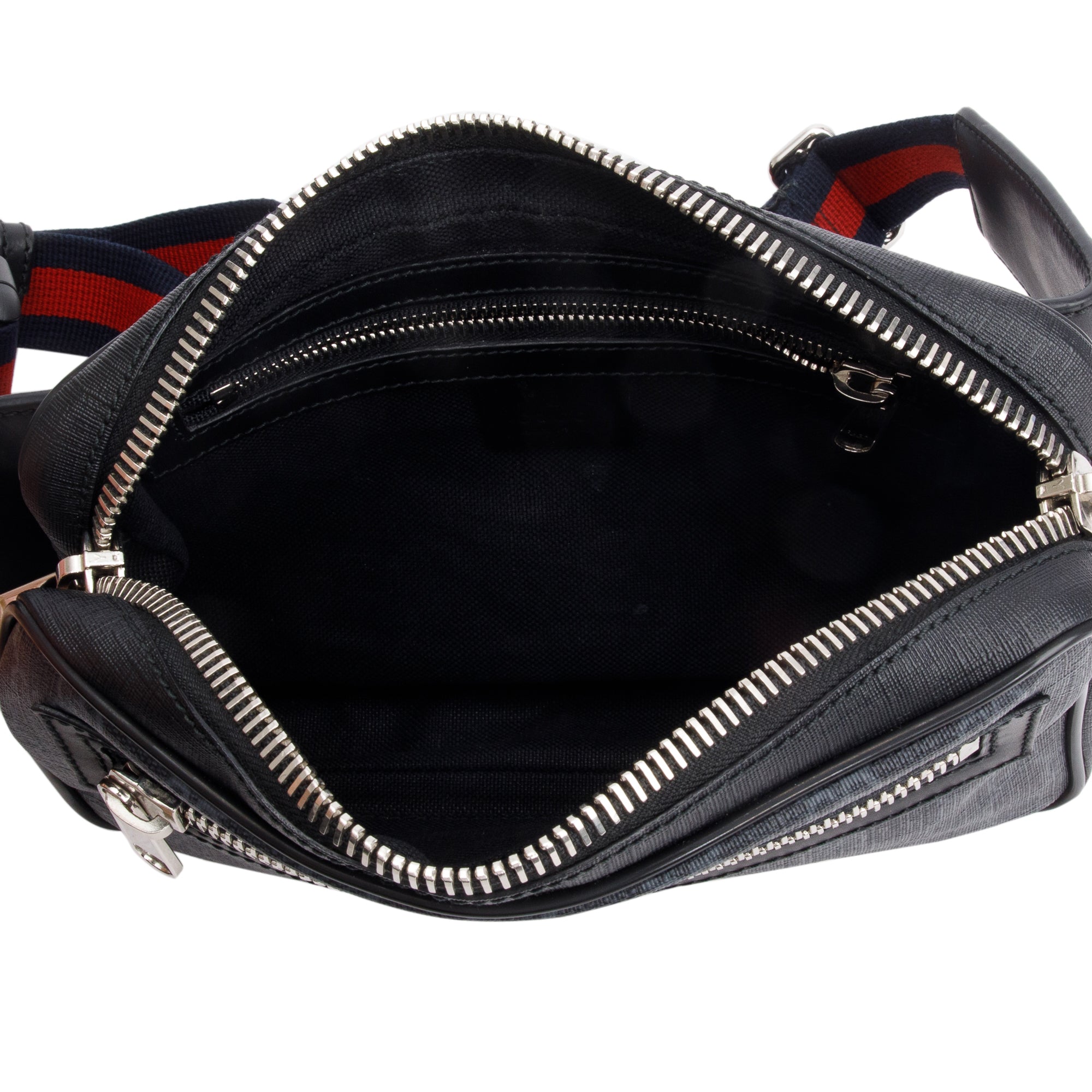 Gucci Black GG Supreme Black Belt Bag with Zip Pocket