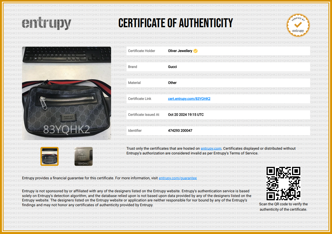 Gucci Black GG Supreme Black Belt Bag with Zip Pocket