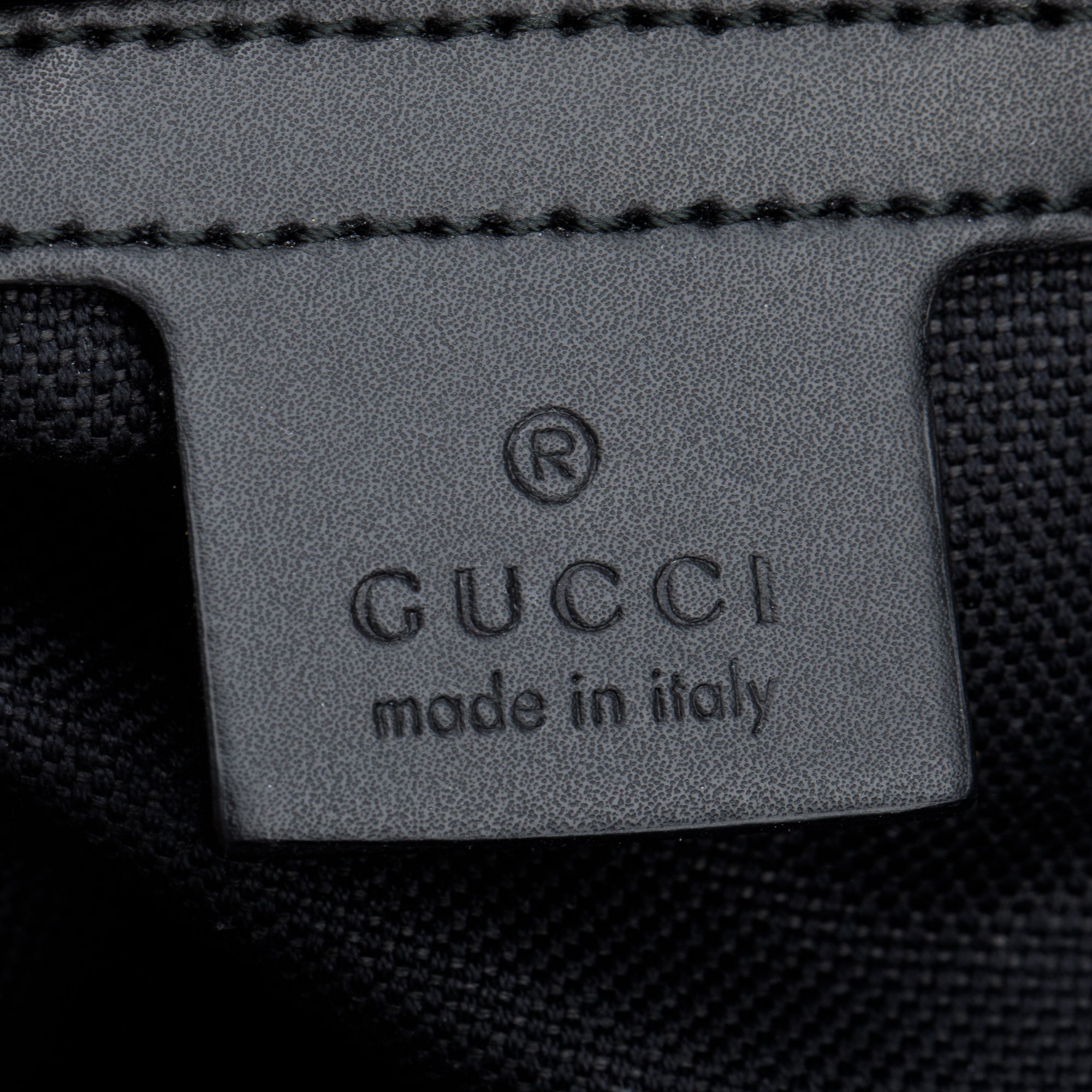Gucci Black GG Supreme Messenger Flap Bag w/ Box