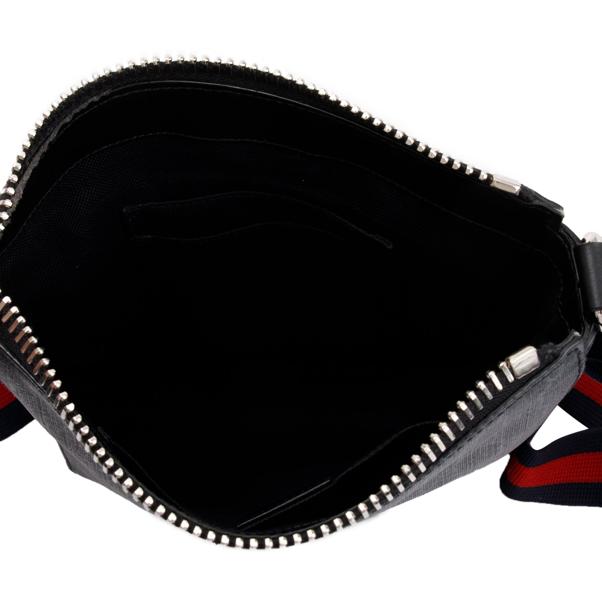 Gucci Black GG Supreme Small Messenger Bag