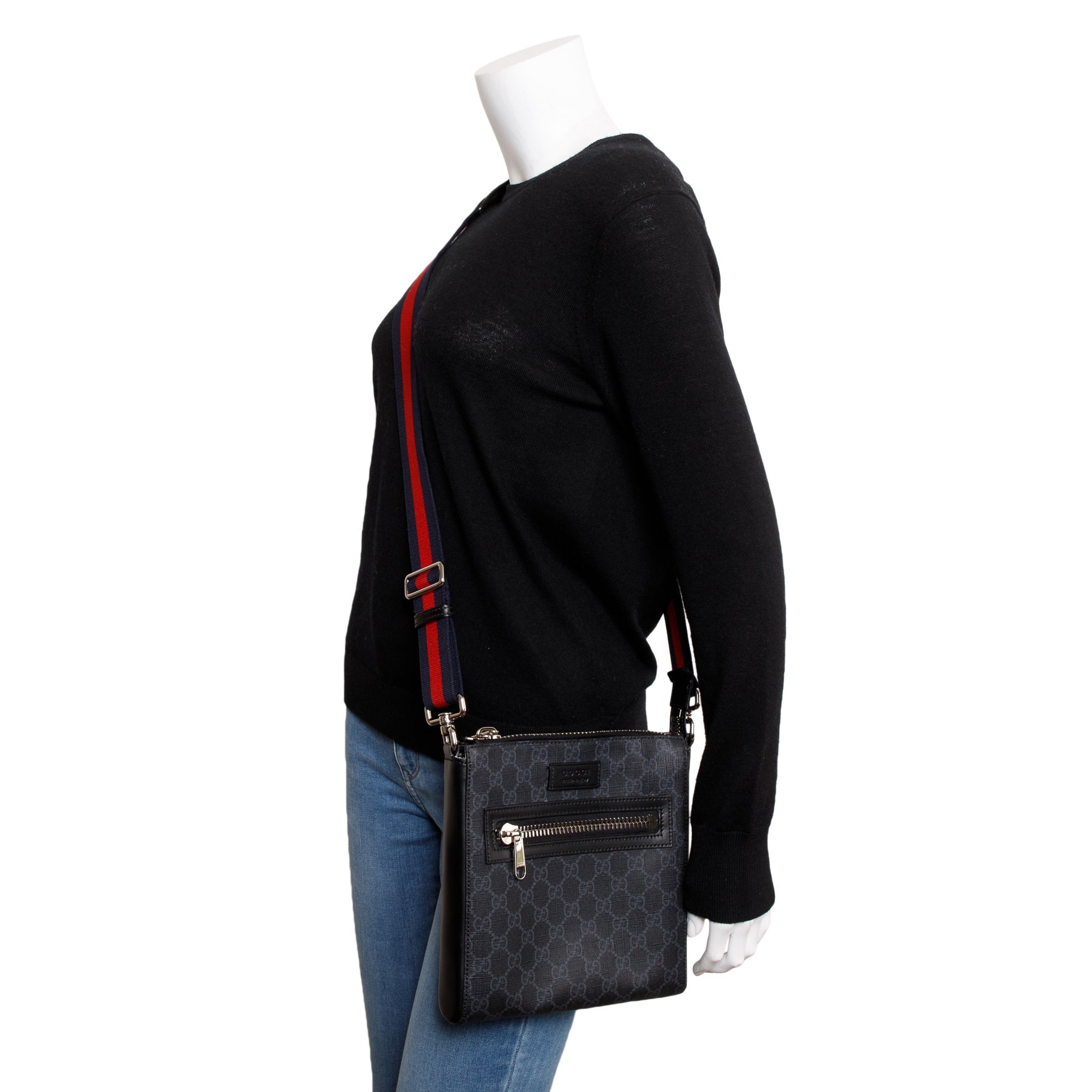 Gucci Black GG Supreme Small Messenger Bag w/ Box