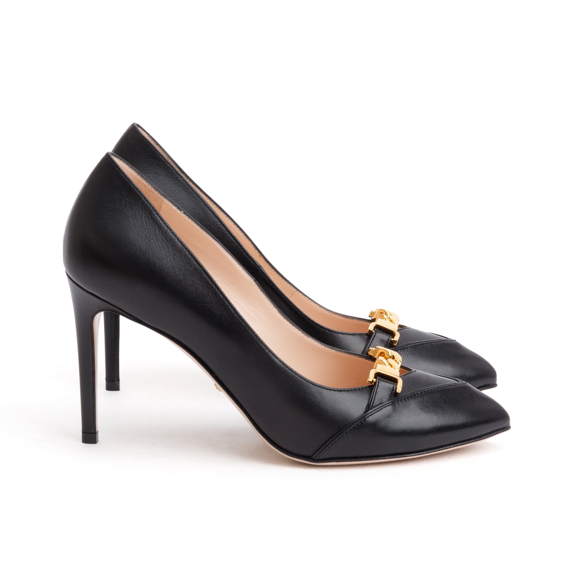 Gucci Black Leather Chain Link Accent Pumps, Size 38 w/ Box