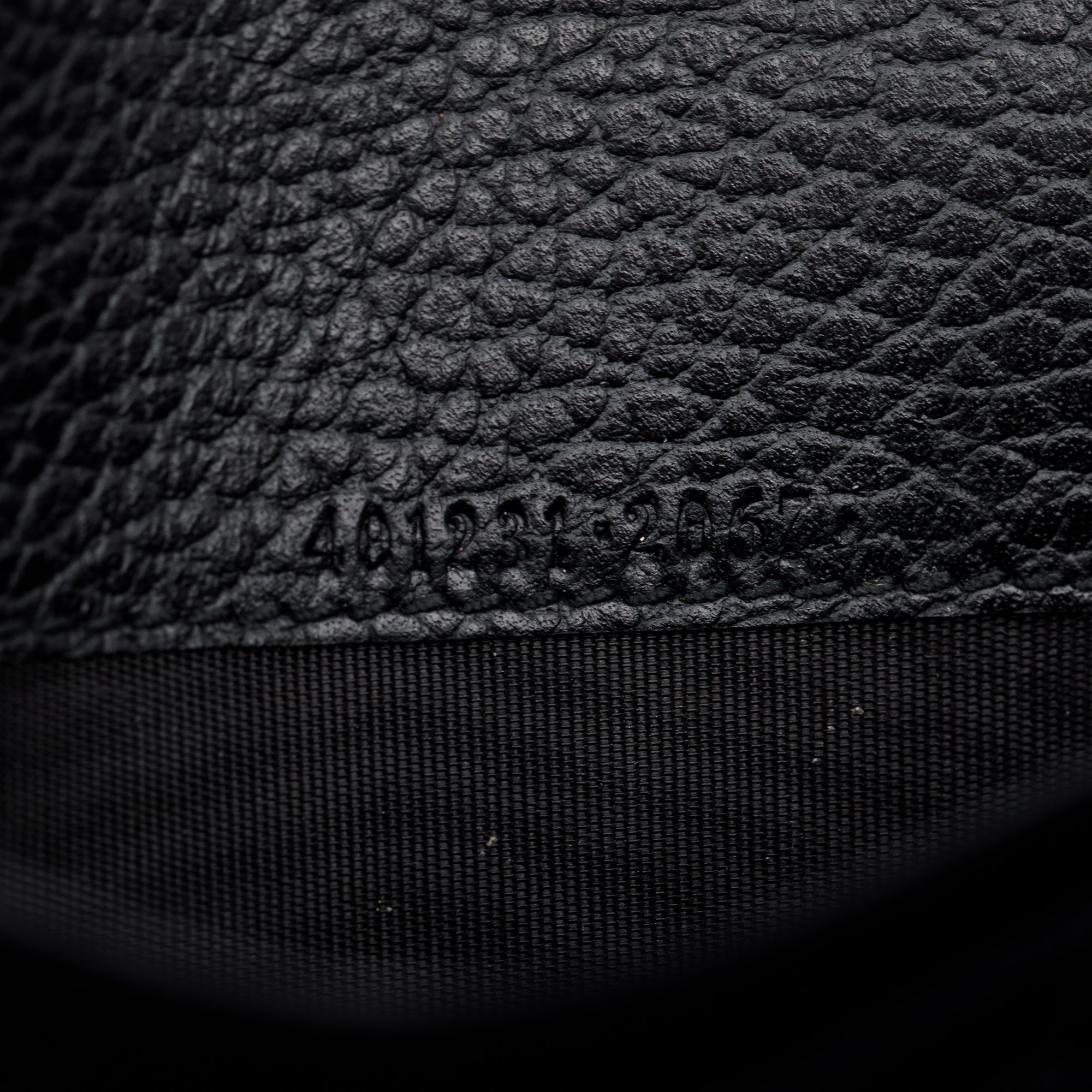 Gucci Black Leather Mini Dionysus Chain Wallet