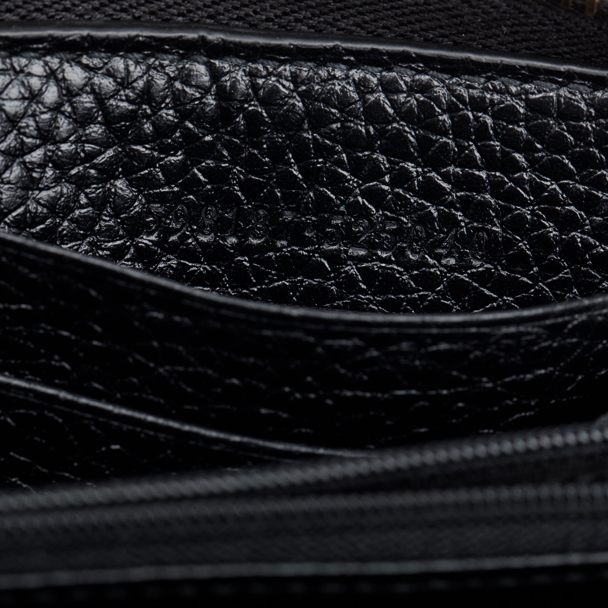 Gucci Black Leather Soho GG Logo Continental Zip Around Wallet w/ Box