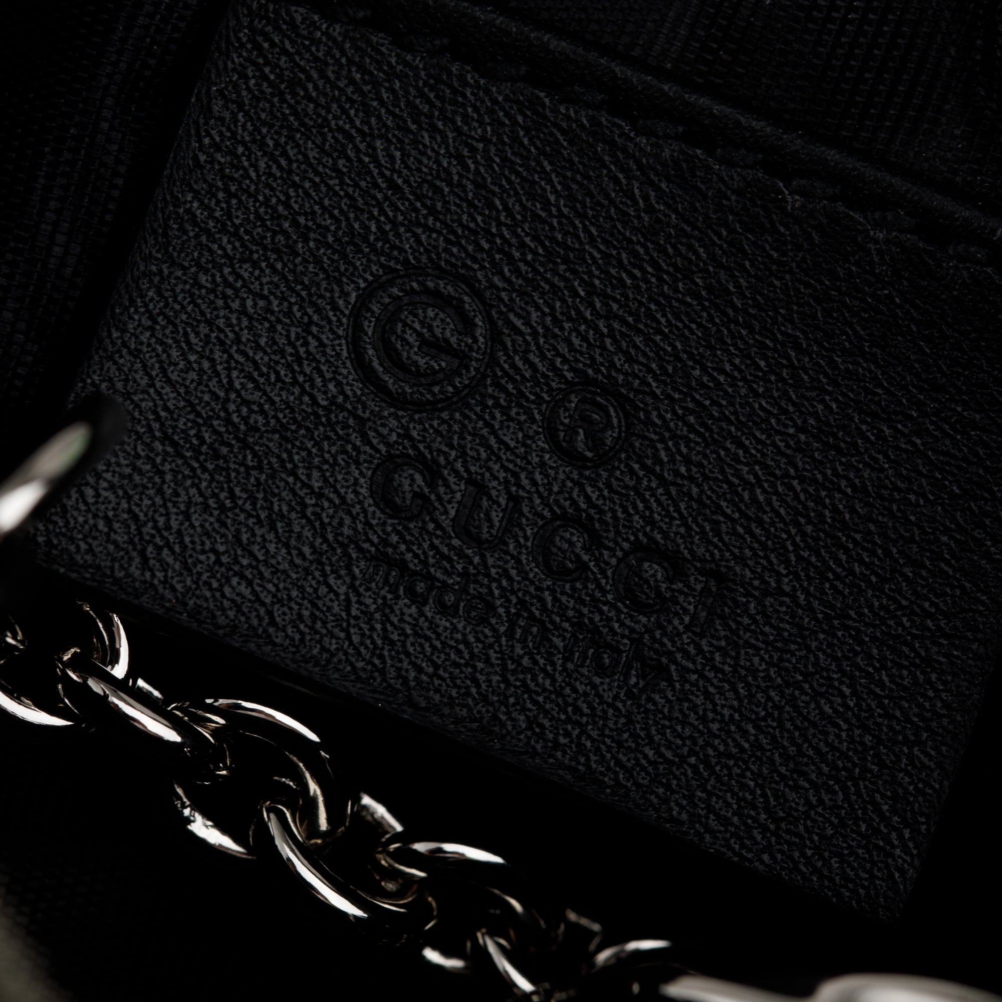 Gucci Black Microguccissima Leather Key Pouch w/ Box
