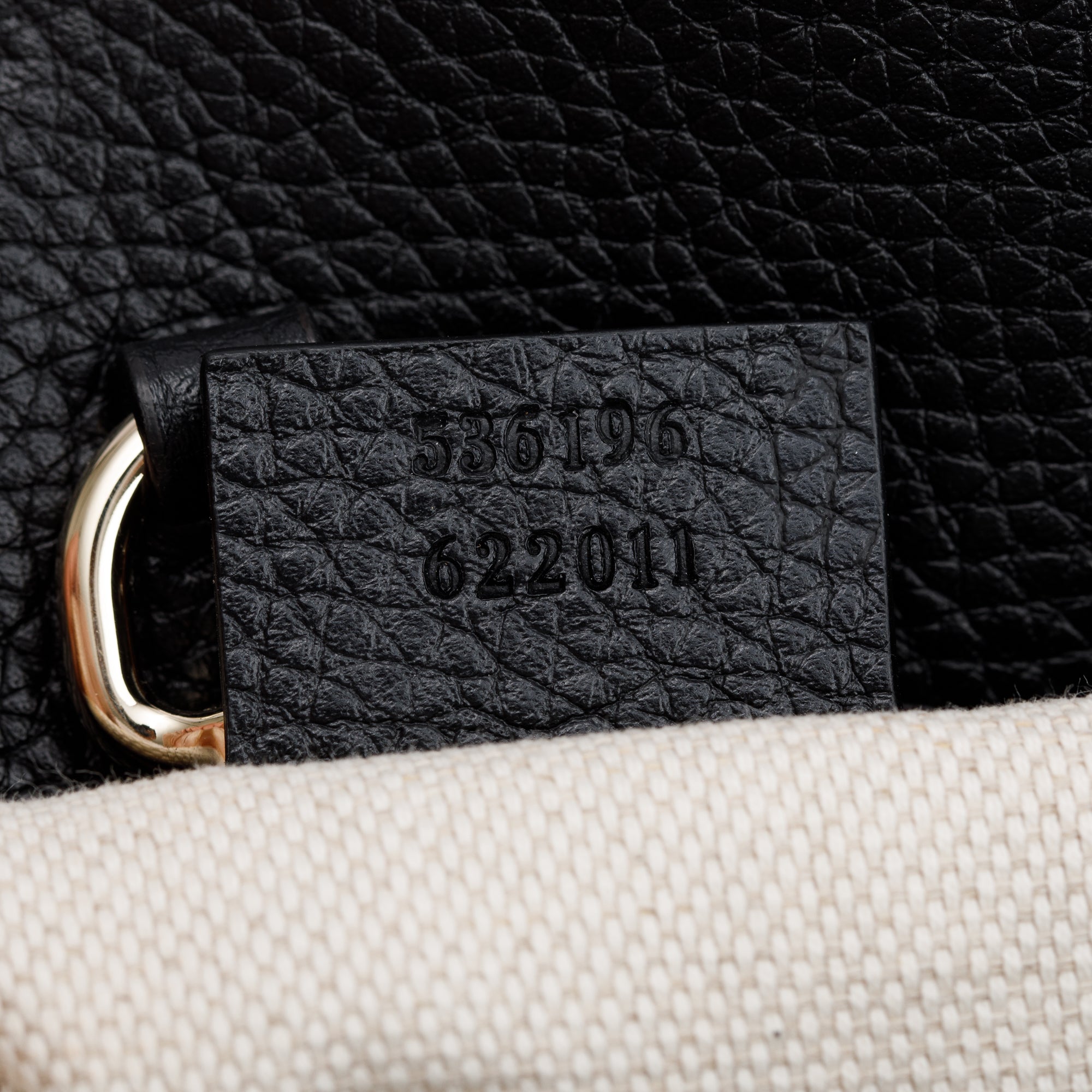 Gucci Black Pebbled Calfksin Leather Medium Soho Chain Tote