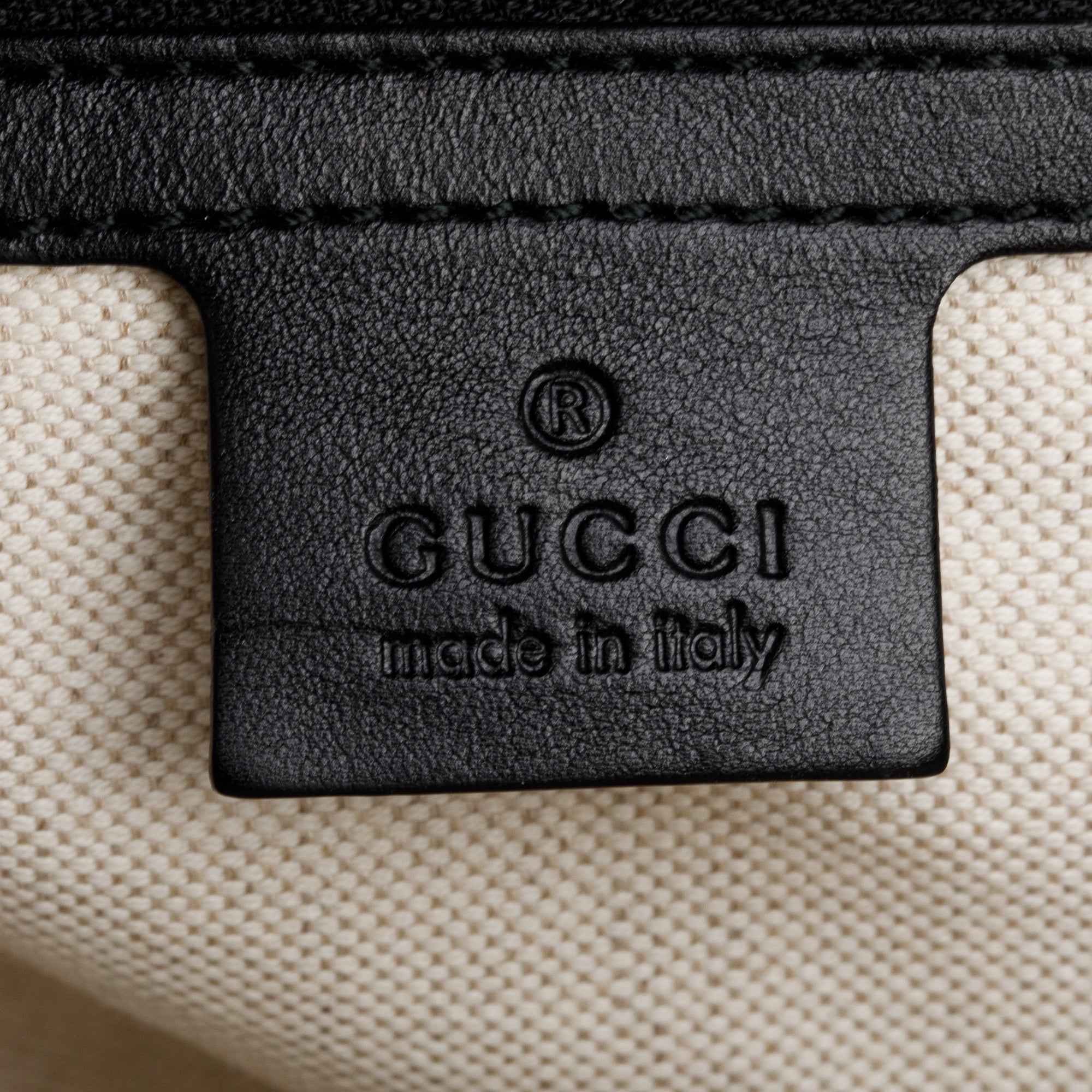 Gucci Black Signature Leather Large Emily Chain Shoulder Bag